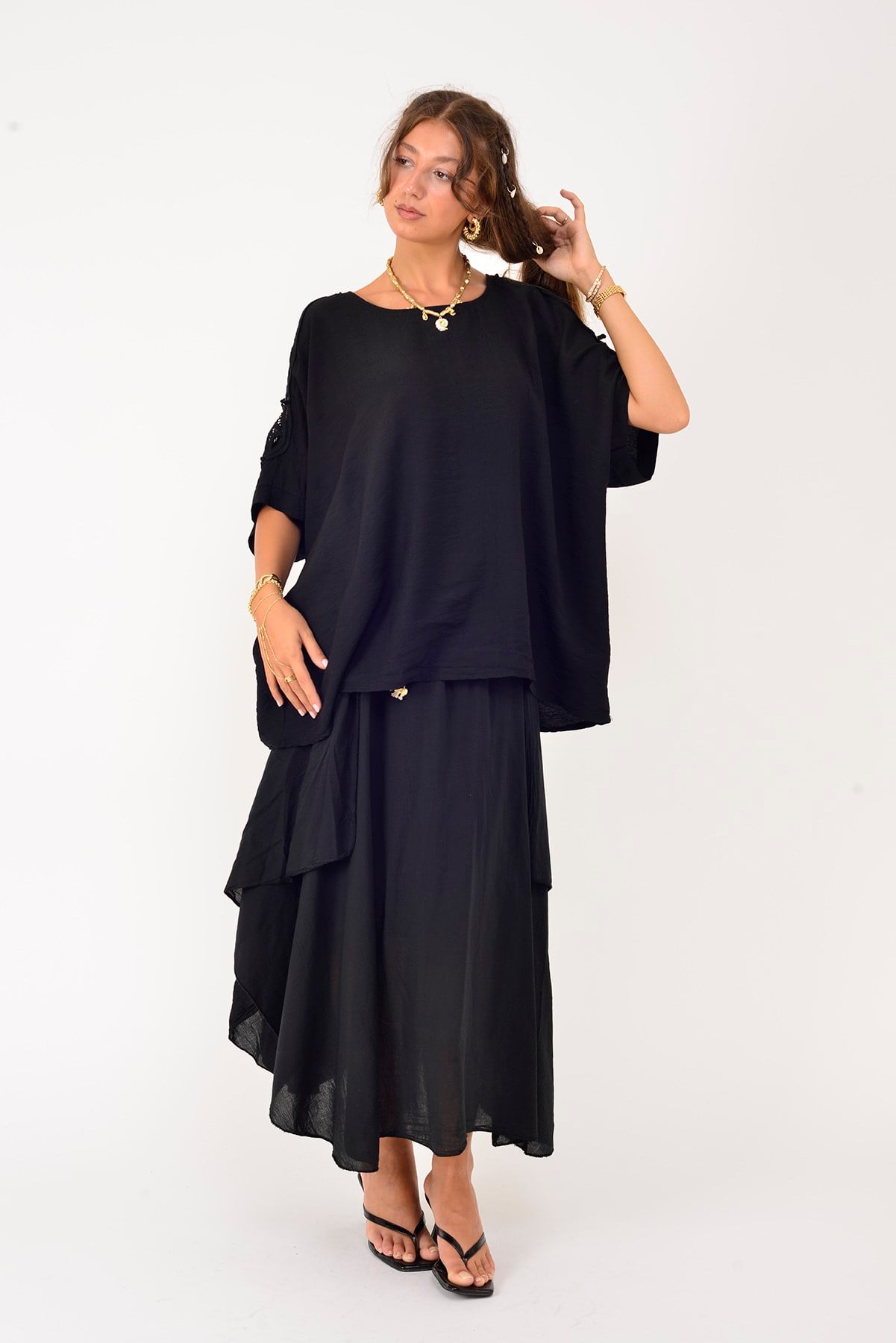 61439 KOLU YIRTMAÇLI GÜPÜR DETAYLI BLUZ