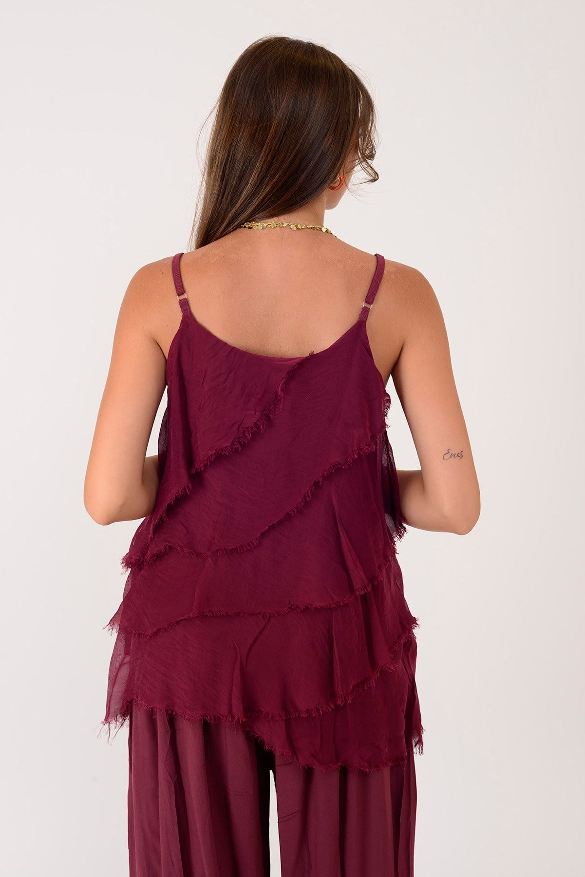 67370 KAT KAT ASKILI İPEK BLUZ