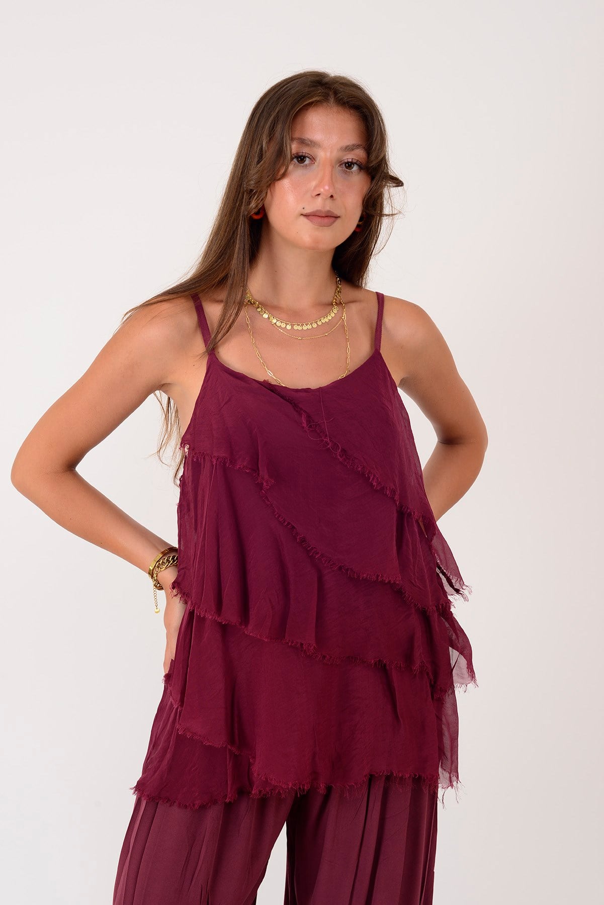 67370 KAT KAT ASKILI İPEK BLUZ