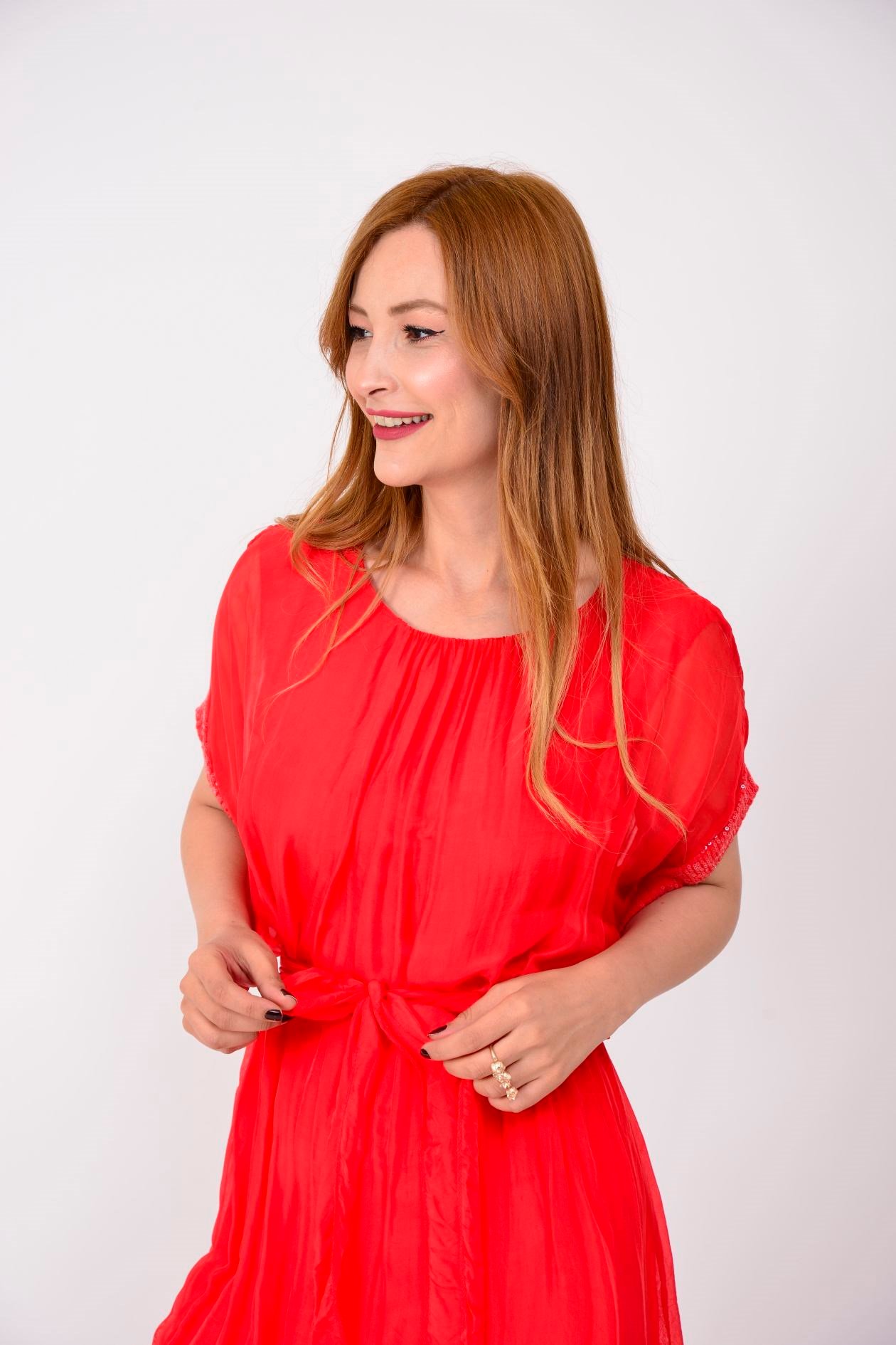 6816 KOLU PUL DETAYLI İPEK ELBİSE