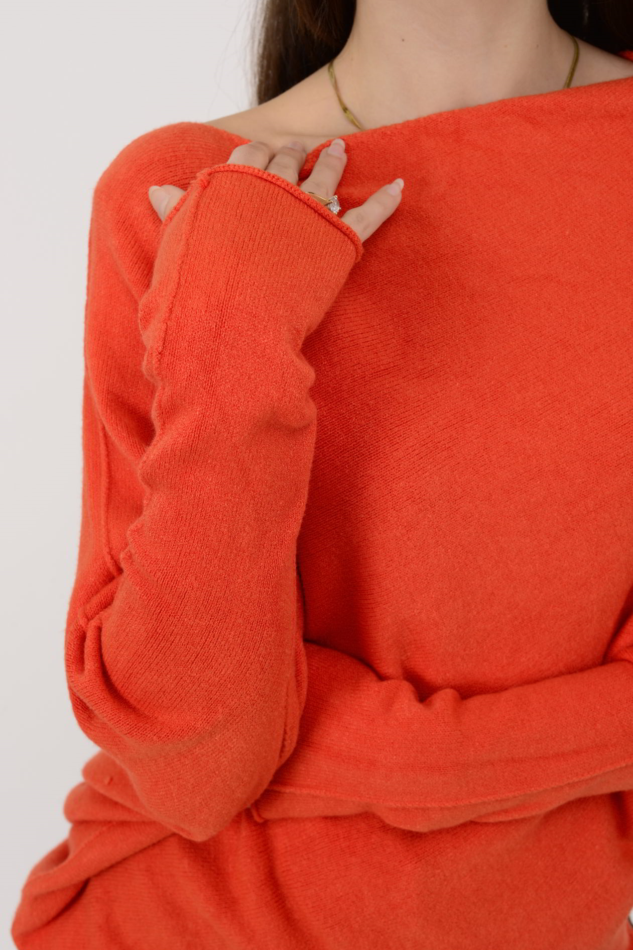 7109 TEK OMUZ ASİMETRİK KESİM TRİKO BLUZ