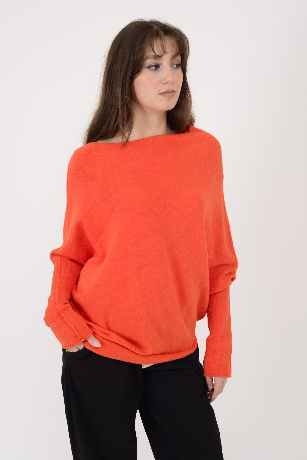 7109 TEK OMUZ ASİMETRİK KESİM TRİKO BLUZ