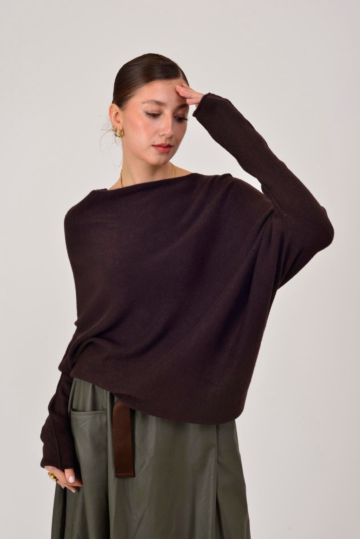 7109 TEK OMUZ ASİMETRİK KESİM TRİKO BLUZ