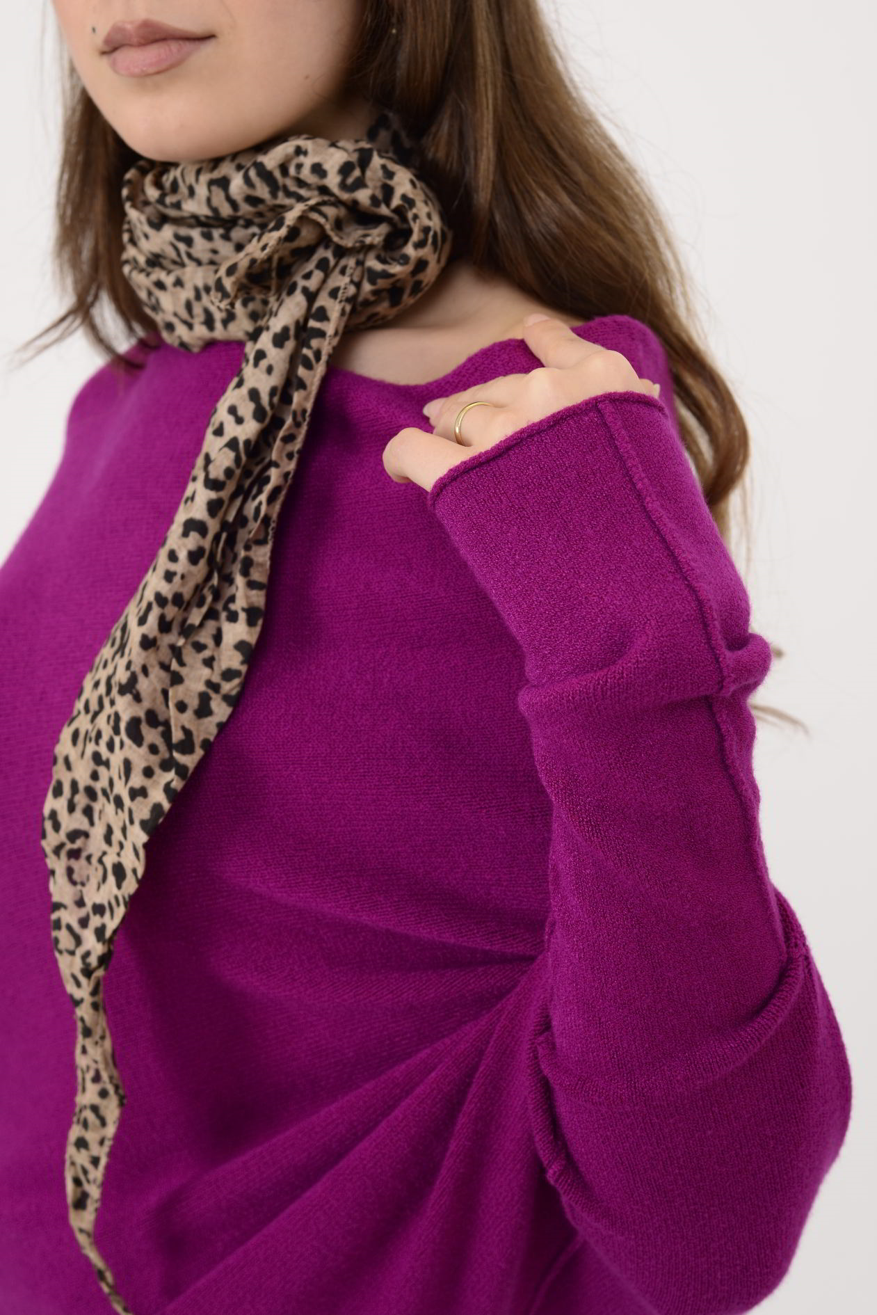 7109 TEK OMUZ ASİMETRİK KESİM TRİKO BLUZ