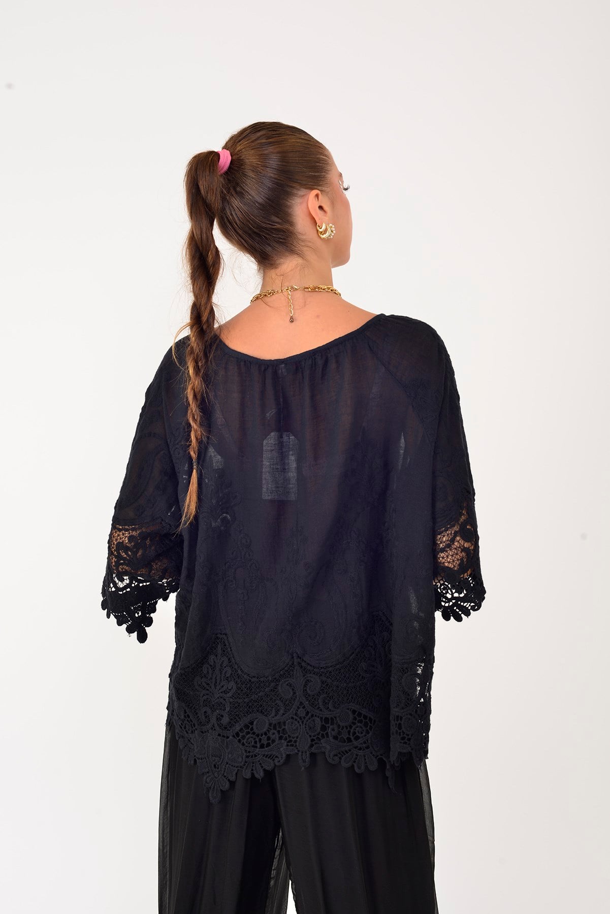 71448 PÜSKÜL DETAYLI GÜPÜR BLUZ
