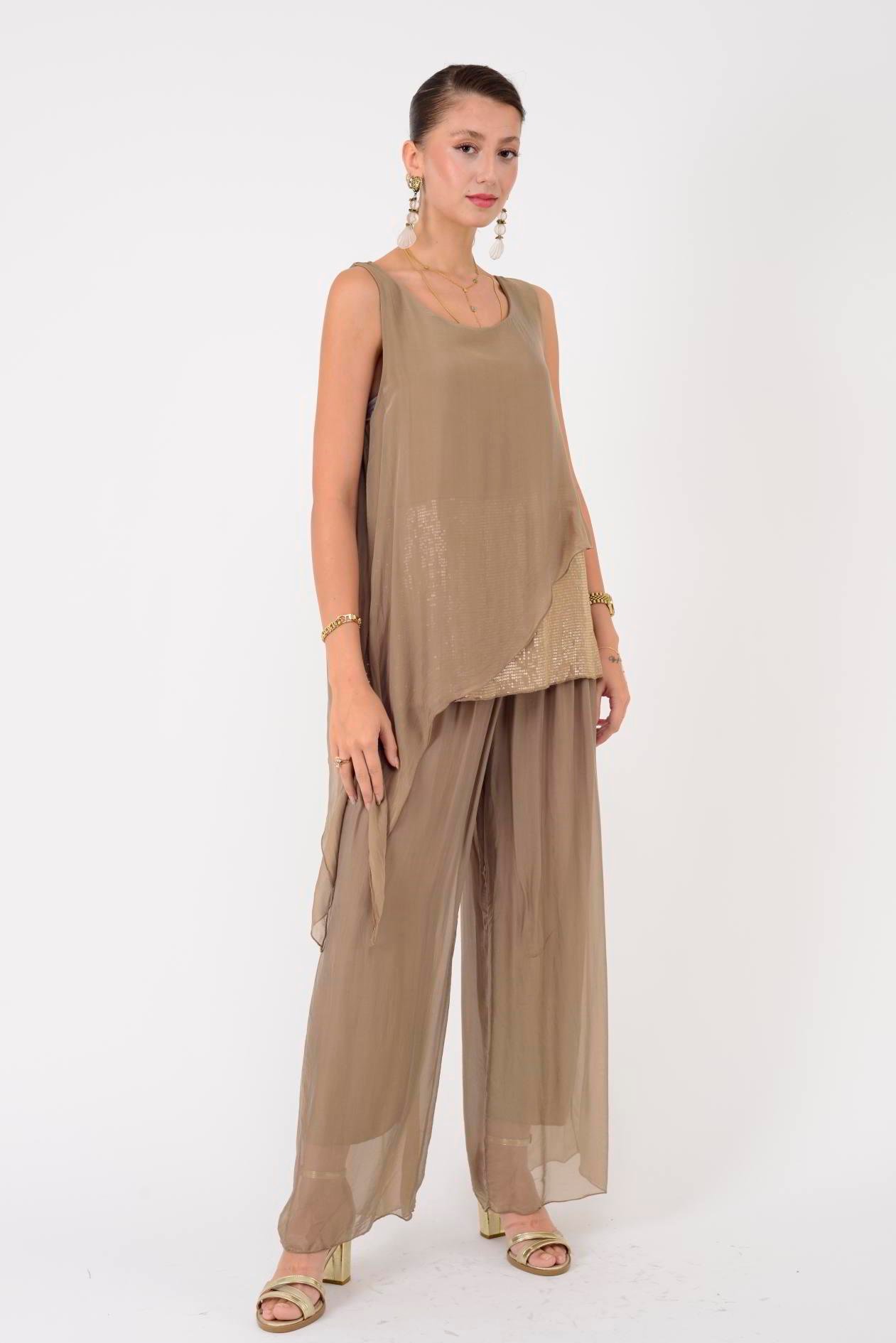 7161 ASİMETRİK KESİM PAYET DETAYLI İPEK BLUZ