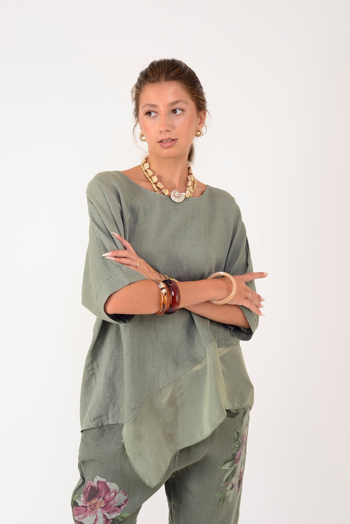 72551 İPEK DETAYLI ASİMETRİK KETEN BLUZ