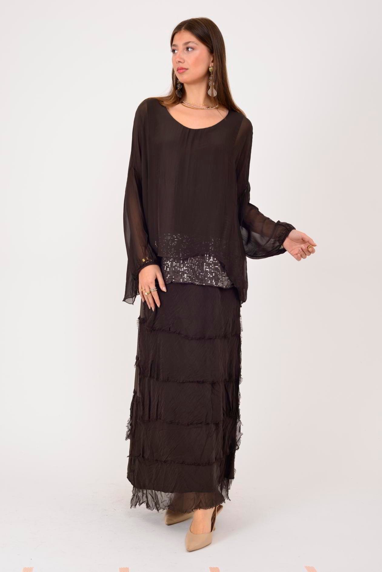 7509 PUL DETAYLI UZUN KOL KAT KAT İPEK ELBİSE