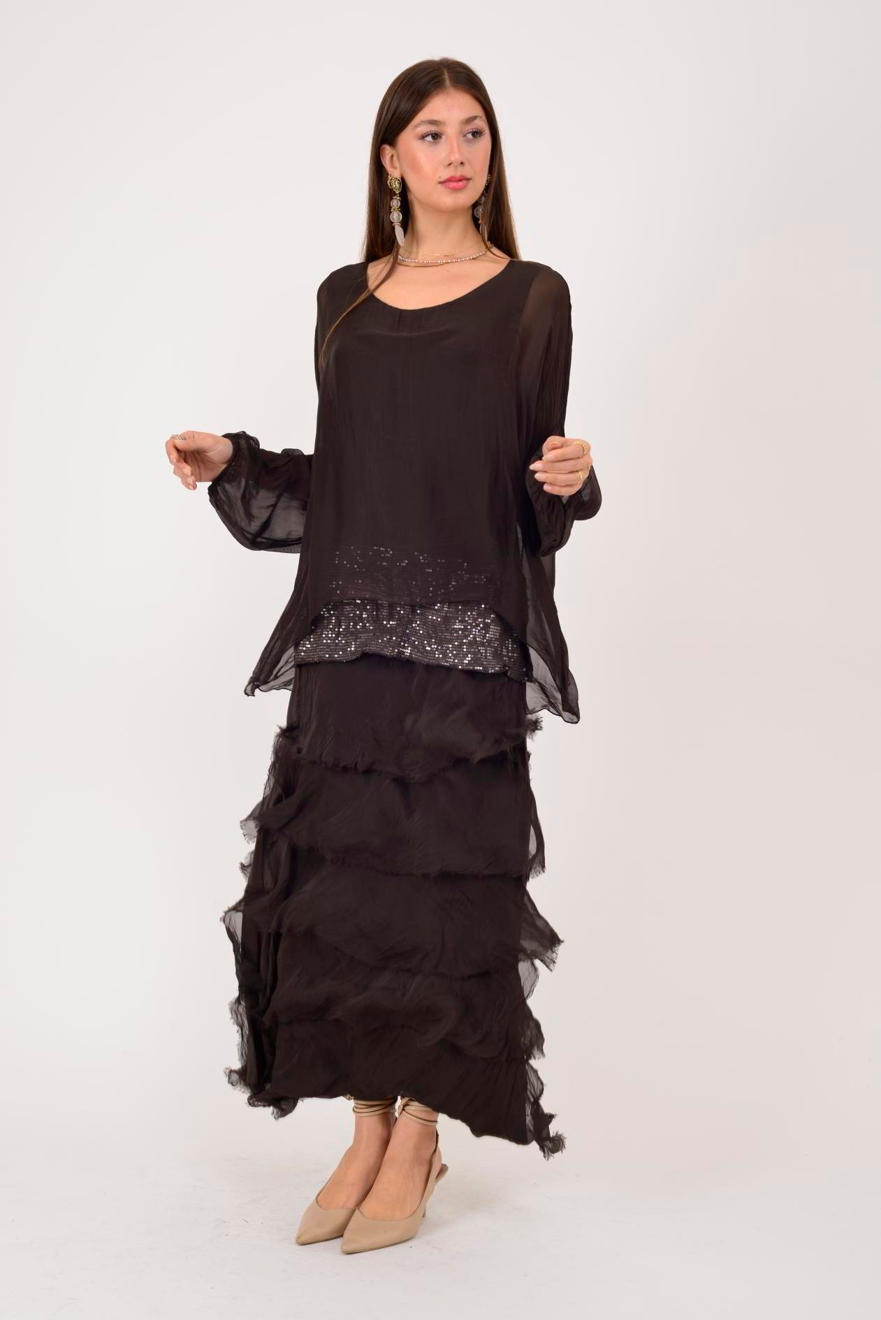 7509 PUL DETAYLI UZUN KOL KAT KAT İPEK ELBİSE