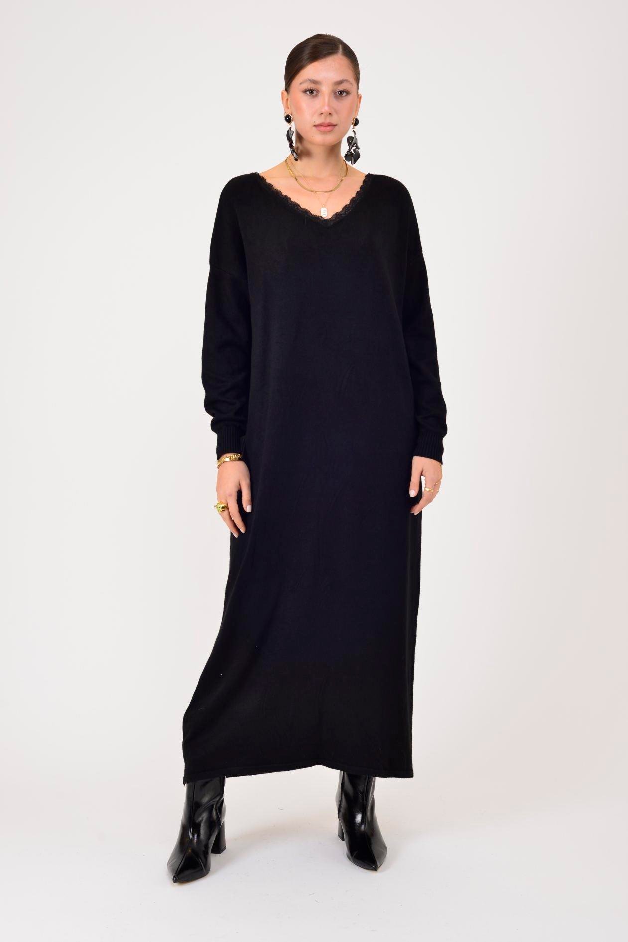 8612 IDOL SIRTI FİYONK DETAYLI YAKASI DANTELLİ TRİKO ELBİSE