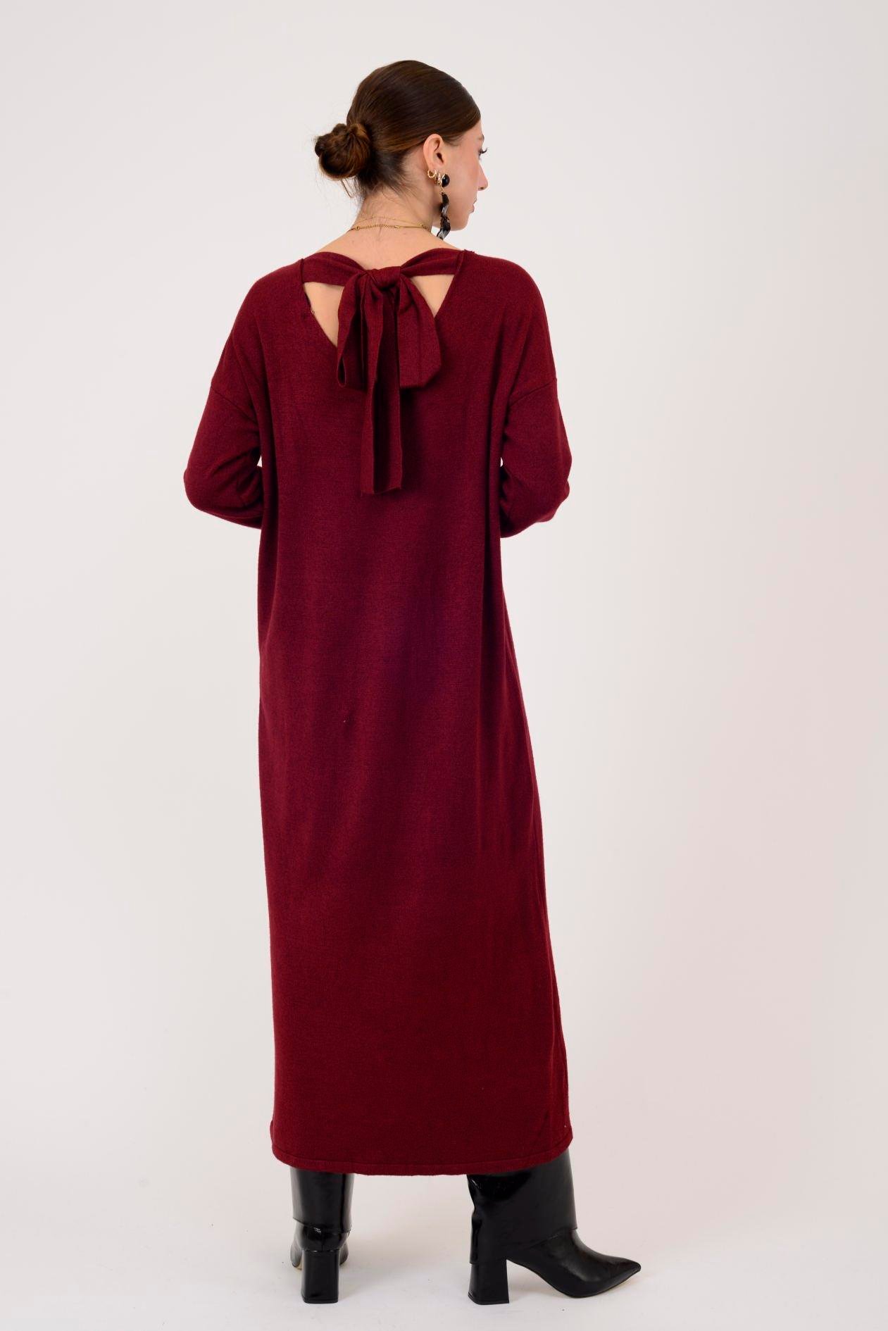 8612 IDOL SIRTI FİYONK DETAYLI YAKASI DANTELLİ TRİKO ELBİSE