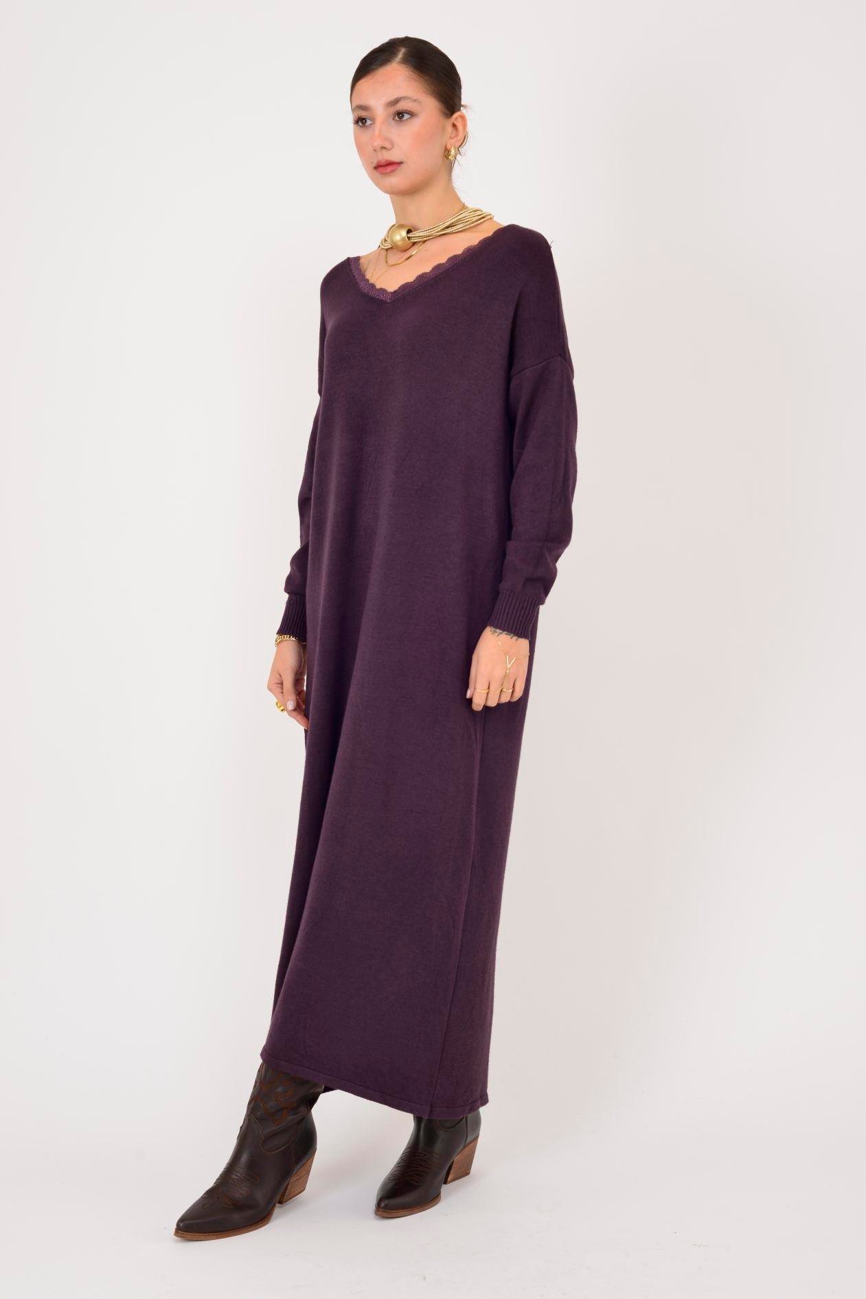 8612 IDOL SIRTI FİYONK DETAYLI YAKASI DANTELLİ TRİKO ELBİSE