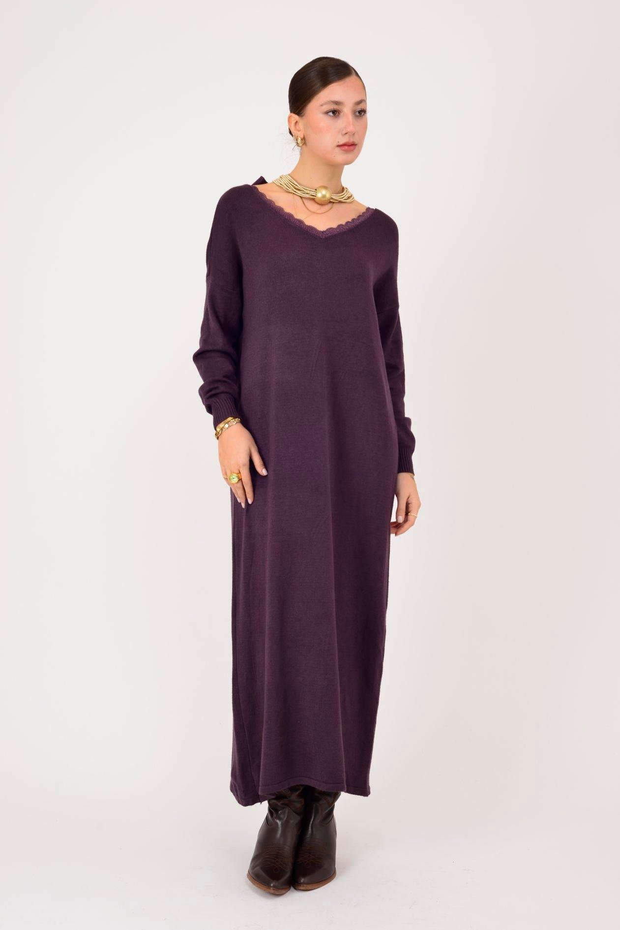 8612 IDOL SIRTI FİYONK DETAYLI YAKASI DANTELLİ TRİKO ELBİSE