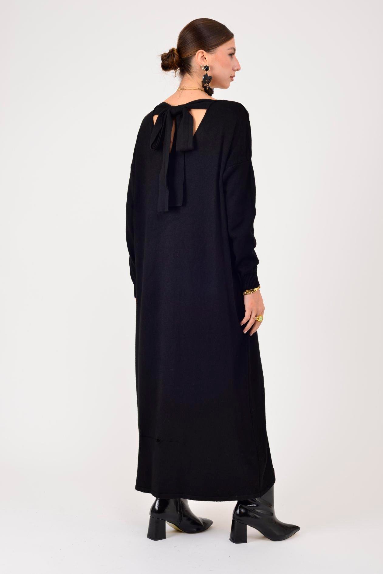 8612 IDOL SIRTI FİYONK DETAYLI YAKASI DANTELLİ TRİKO ELBİSE