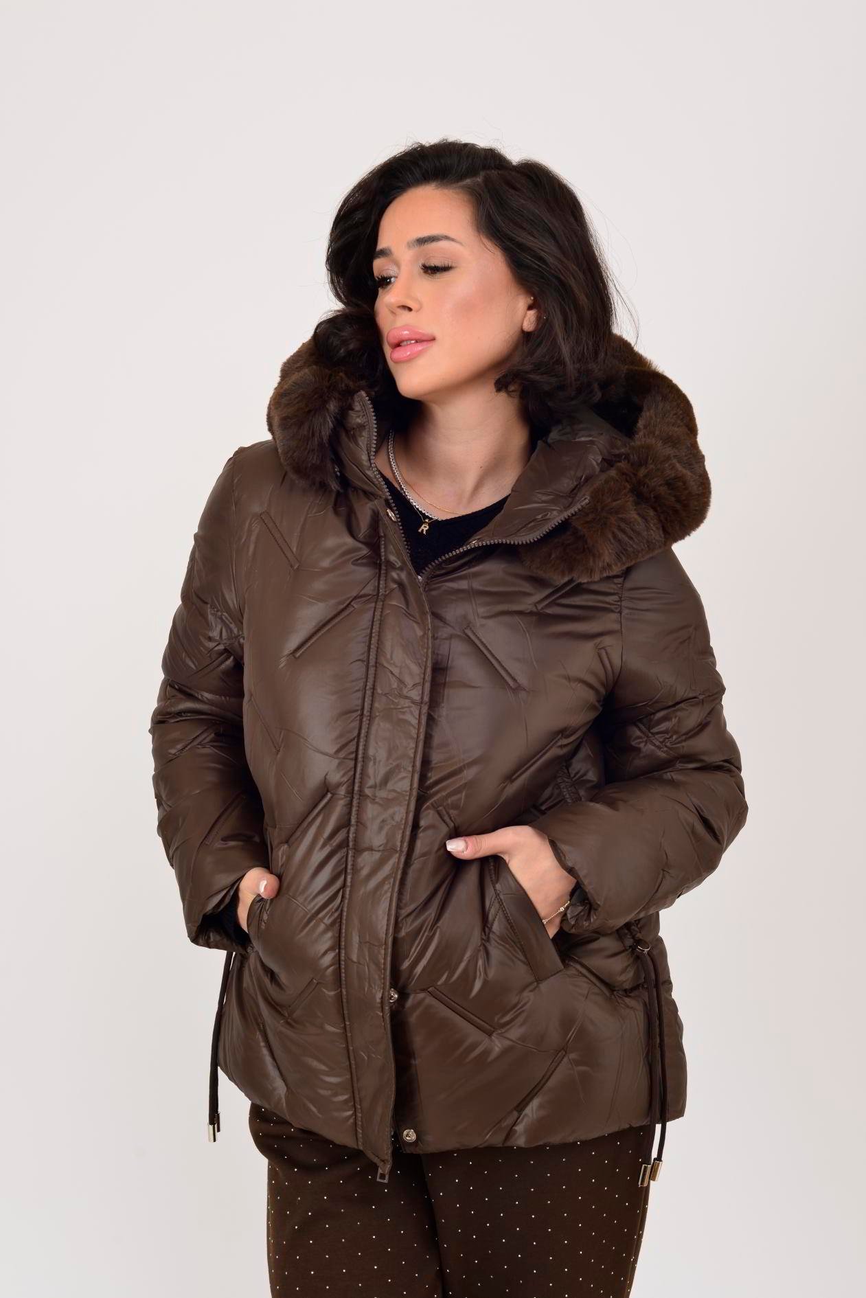 8657 KÜRK DETAYLI KAPÜŞONLU KAPİTONE MONT