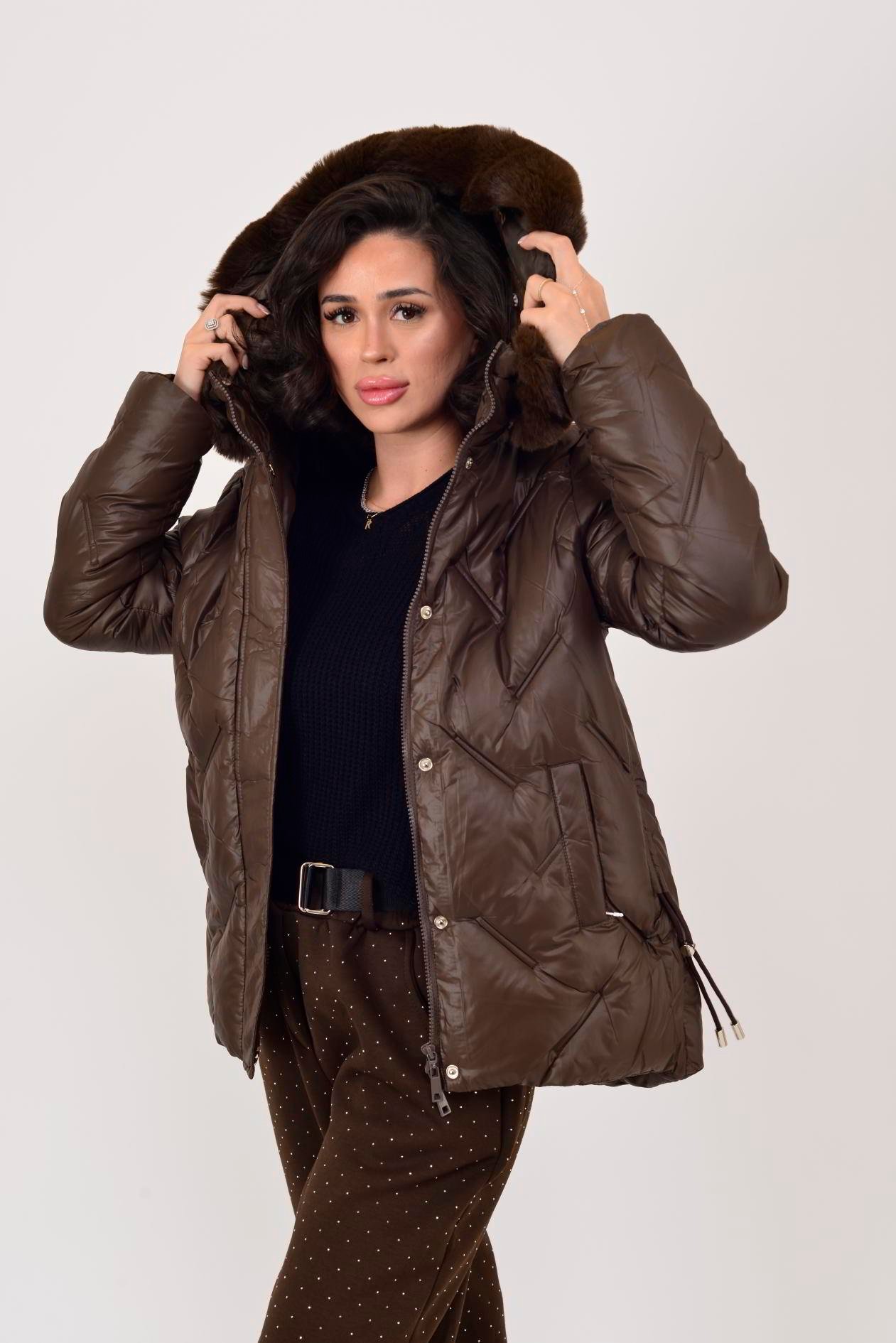 8657 KÜRK DETAYLI KAPÜŞONLU KAPİTONE MONT