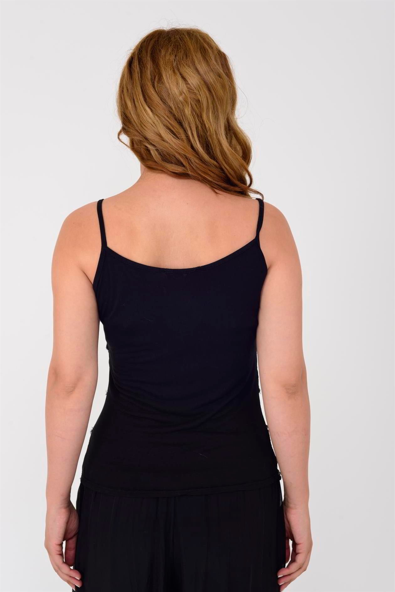 8689 YAKASI PAYETLİ KAT KAT ASKILI İPEK BLUZ