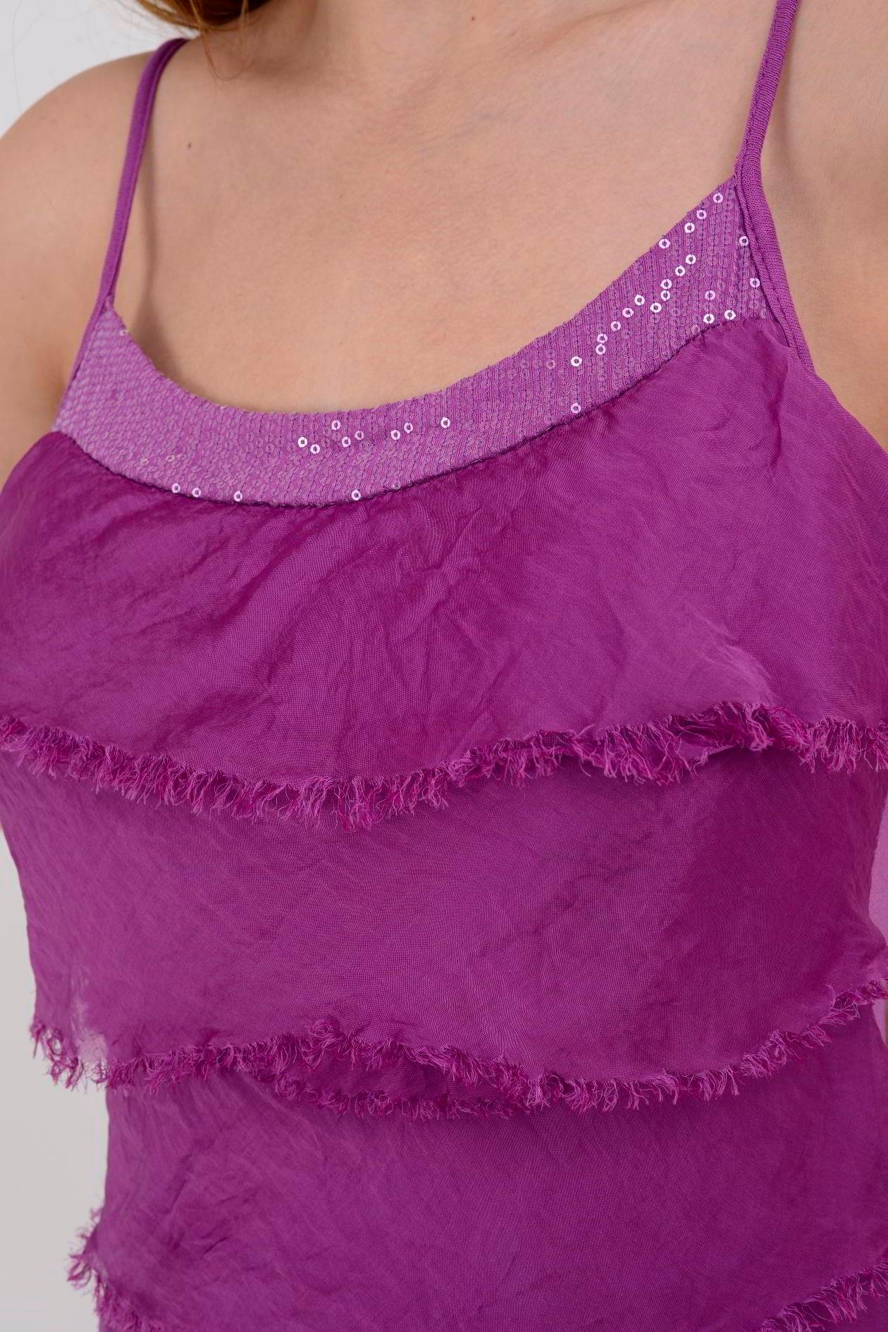 8689 YAKASI PAYETLİ KAT KAT ASKILI İPEK BLUZ