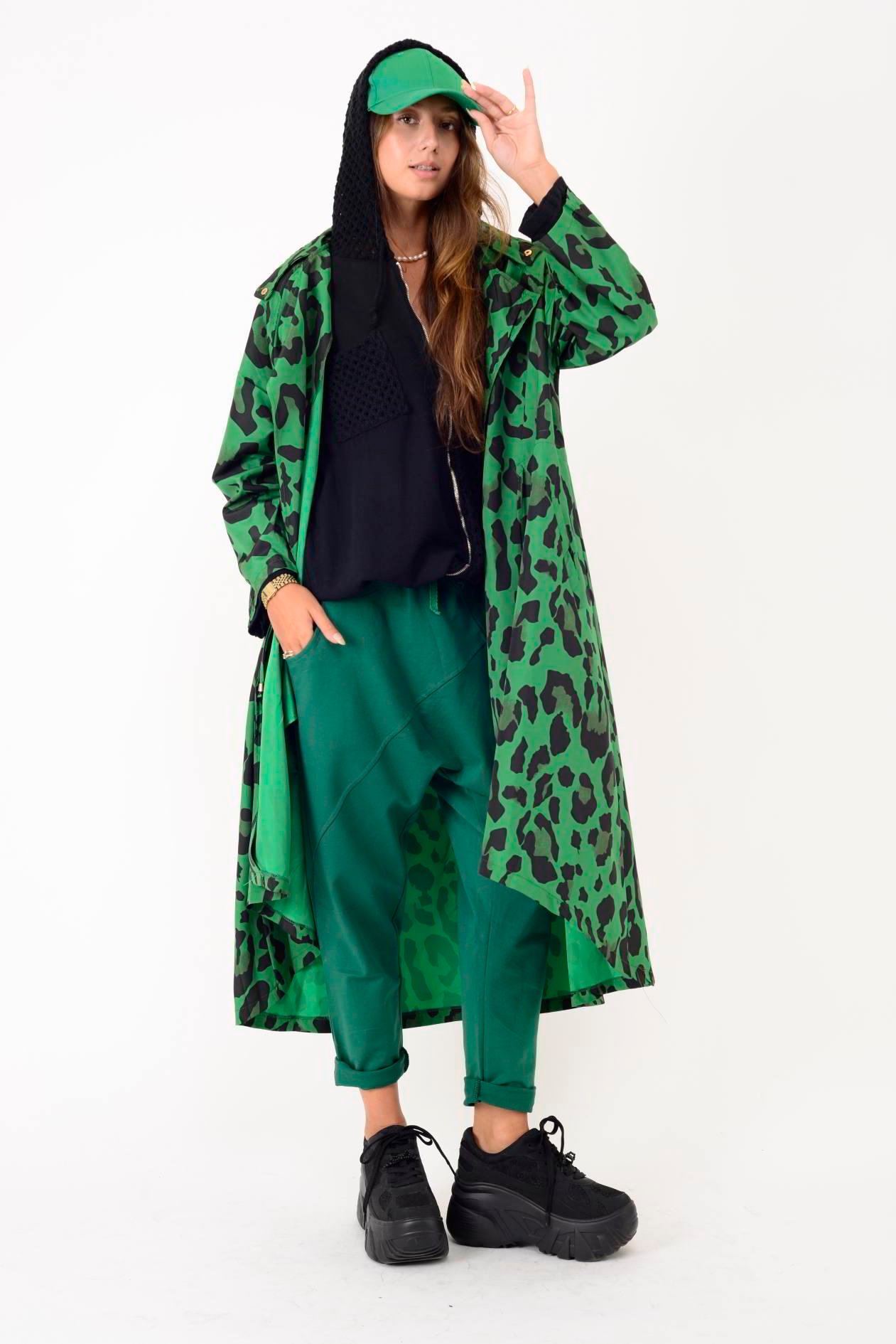 AN10720 LEOPAR DESENLİ BELİ BÜZGÜ DETAYLI YAĞMURLUK