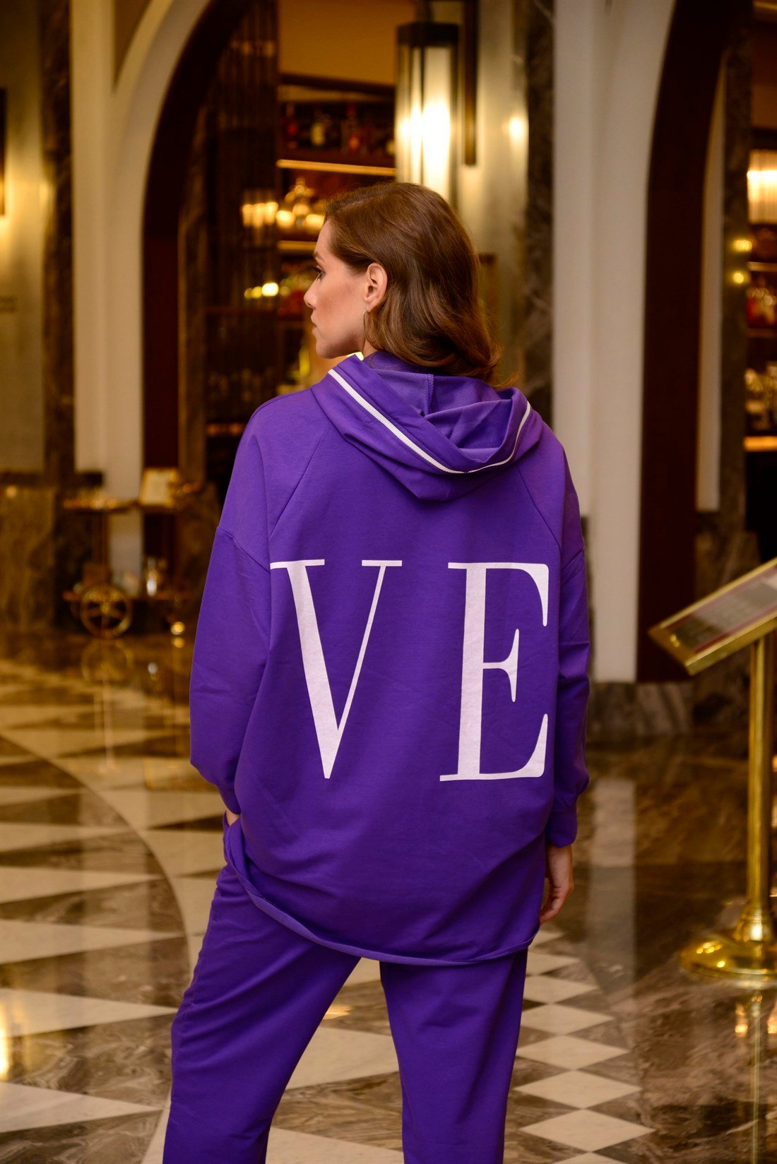 AN9002 LOVE KAPÜŞONLU SWEATSHIRT