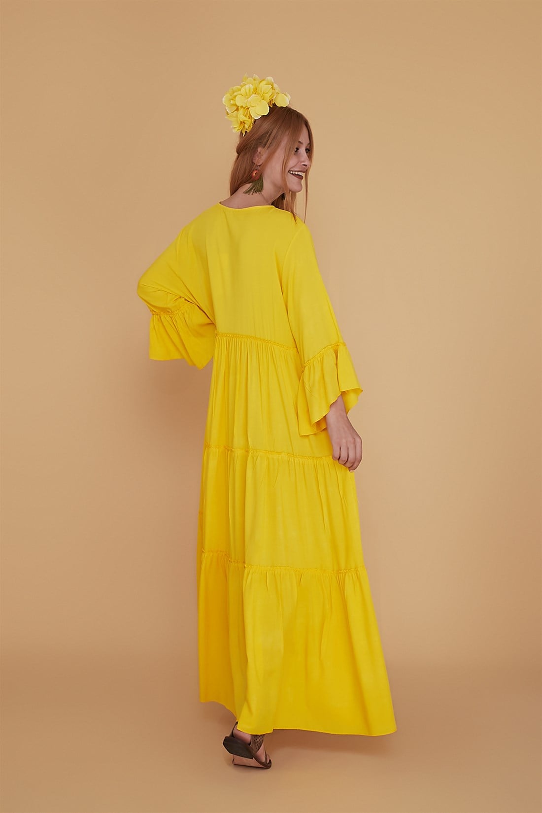 ANR0102  DÜZ DESEN BÜYÜK BEDEN PÜSKÜLLÜ BOHO ELBİSE