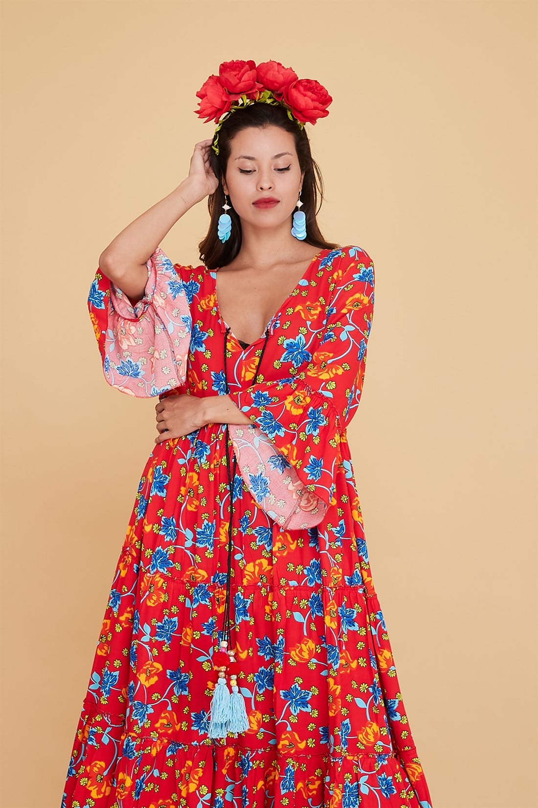 ANR0102 MENEKŞE DESEN PÜSKÜLLÜ BOHO ELBİSE