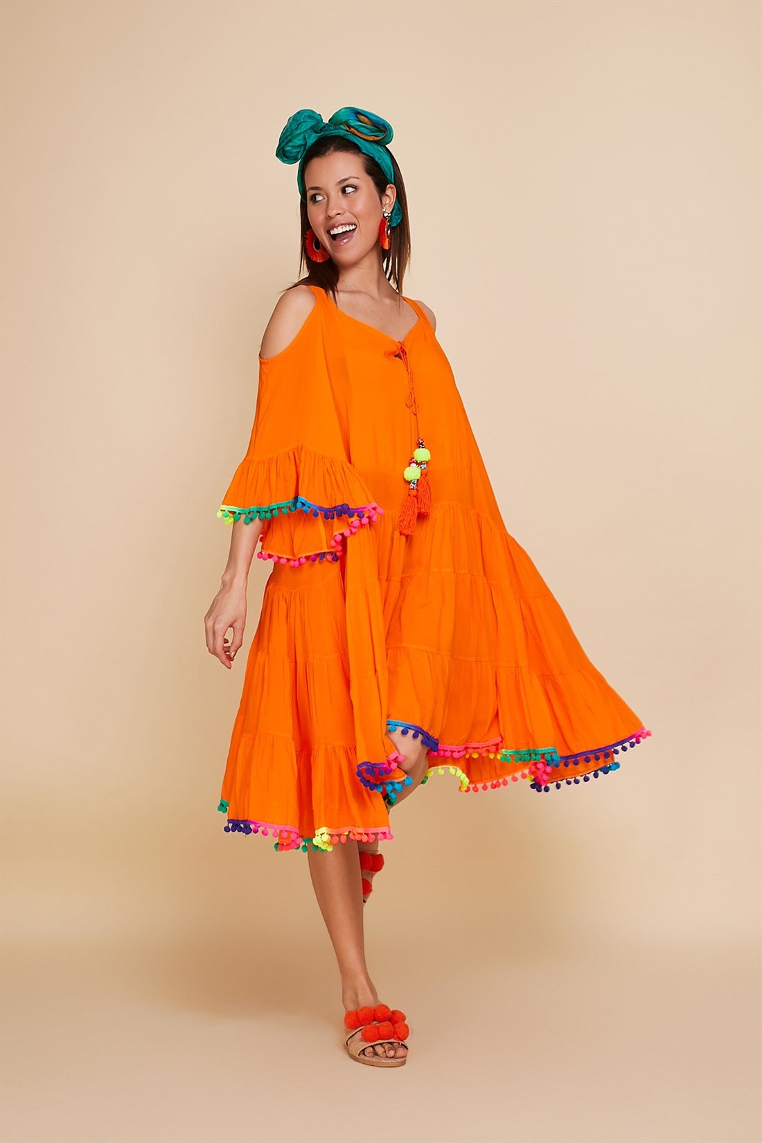 ANR152 NEON PONPON DETAY BOHO ELBİSE