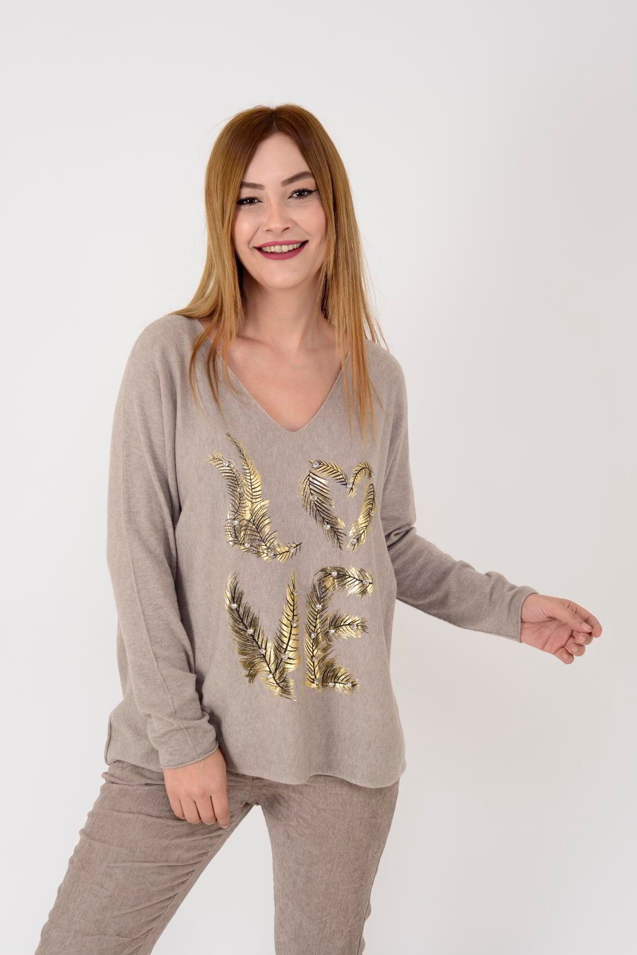 M034 LOVE BASKILI TÜY DESEN V YAKA TRİKO BLUZ