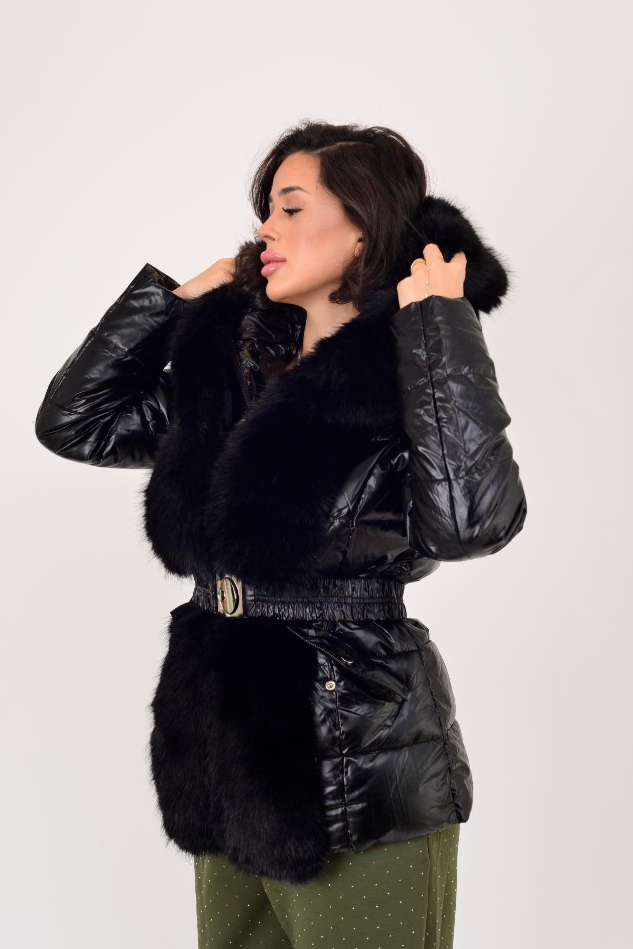 M069 KEMER DETAYLI KÜRKLÜ KAPİTONE MONT