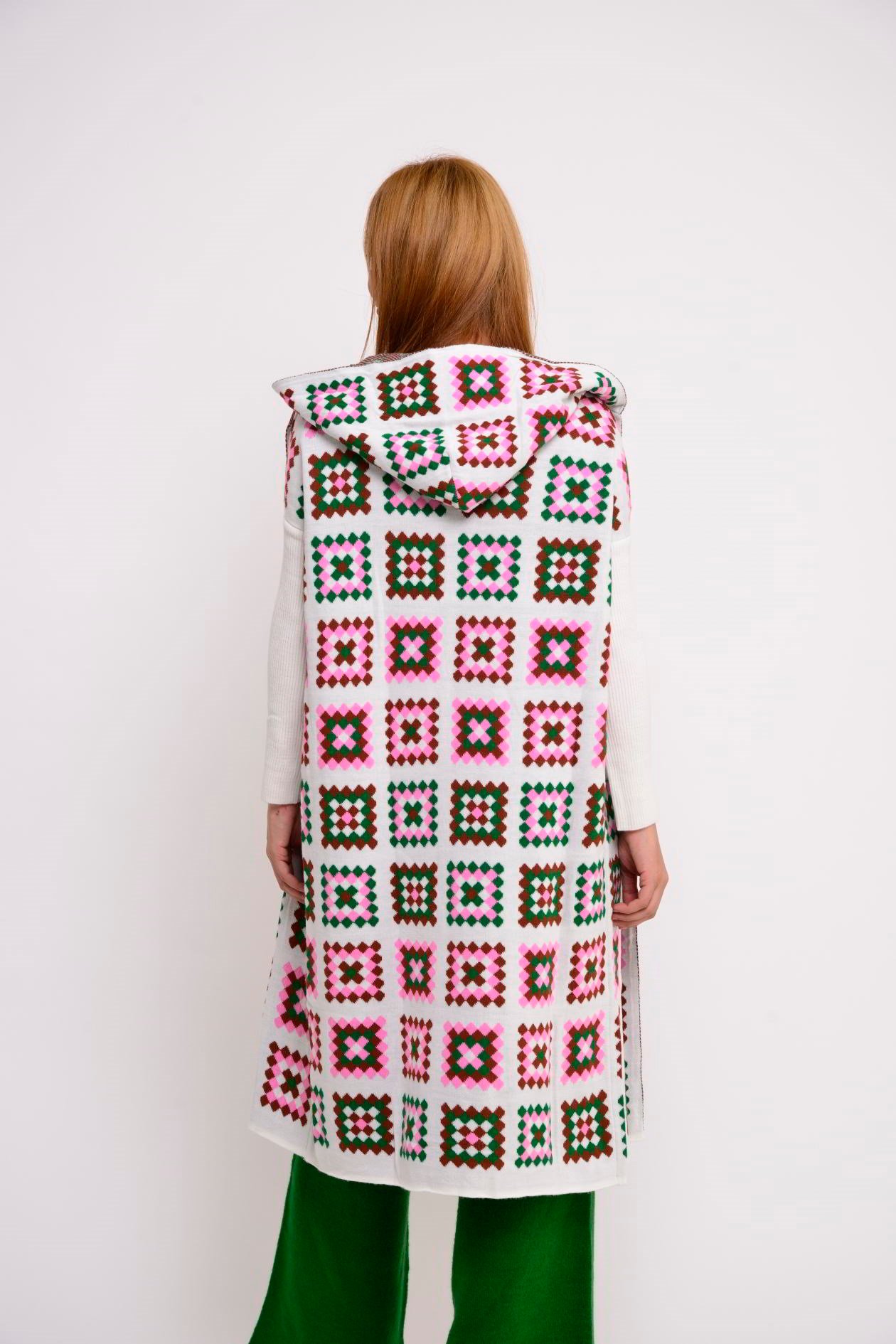 MRT7020 BOUQET MOTİFLİ TRİKO HIRKA