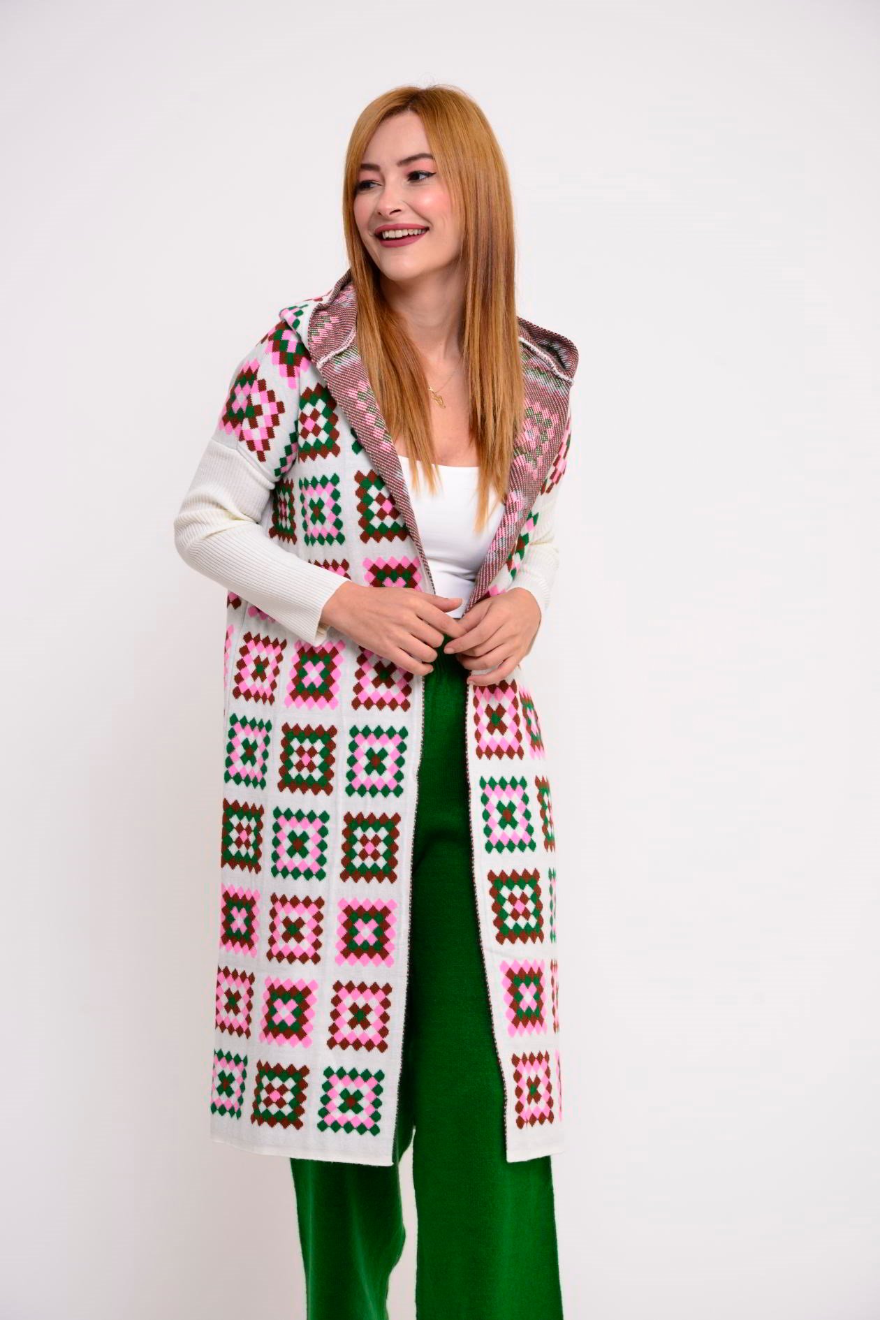 MRT7020 BOUQET MOTİFLİ TRİKO HIRKA