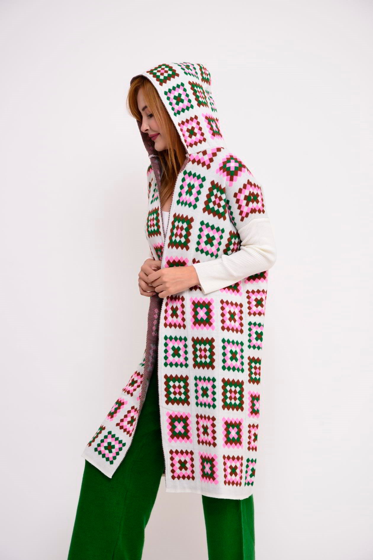 MRT7020 BOUQET MOTİFLİ TRİKO HIRKA
