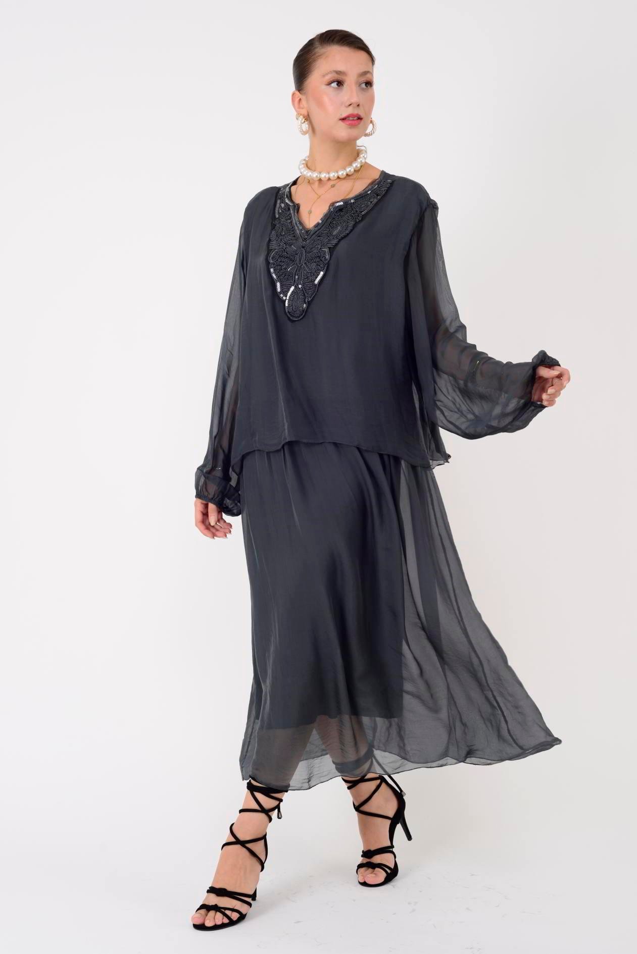 SN780 PAYETLİ KABARTMALI YAKA DETAYLI İPEK ELBİSE