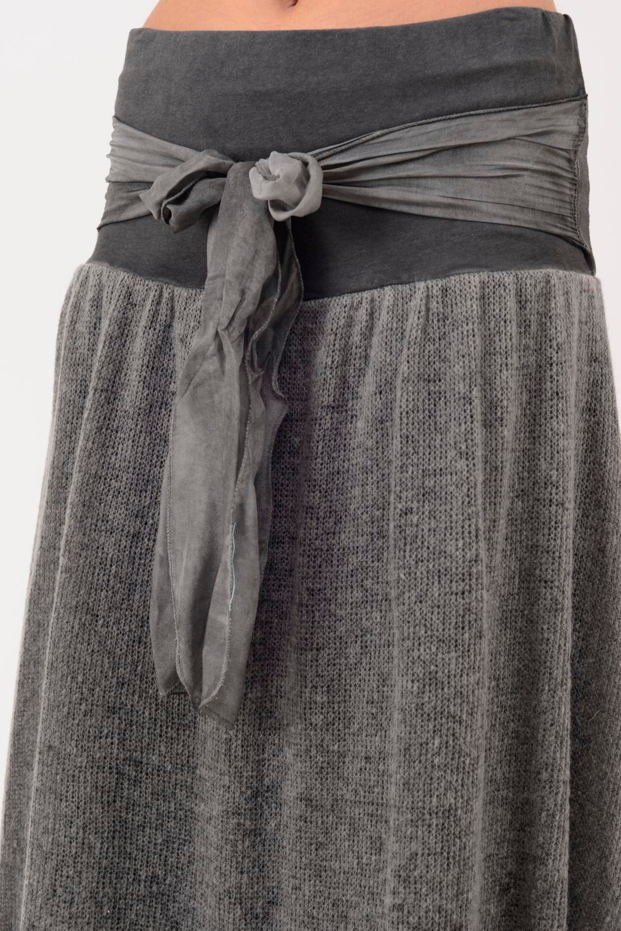 SN880 FİYONK DETAYLI KATLI TRİKOLU İPEK ETEK