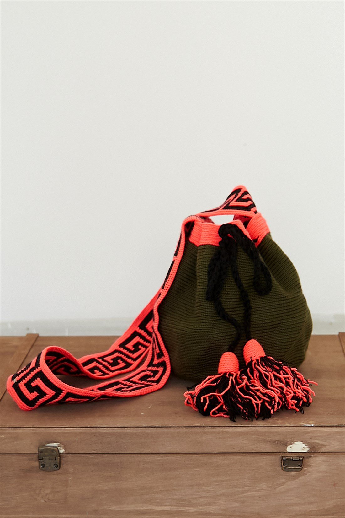 TATE BOHO EL ÖRMESİ ÇANTA