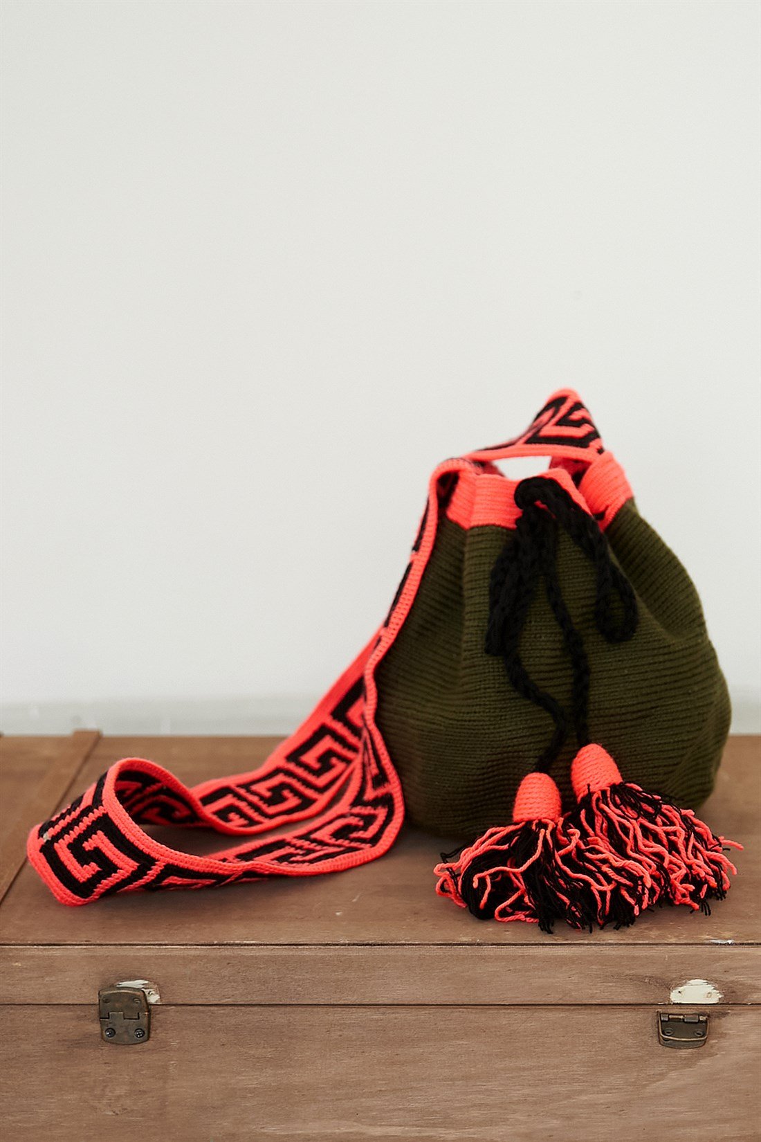 TATE BOHO EL ÖRMESİ ÇANTA