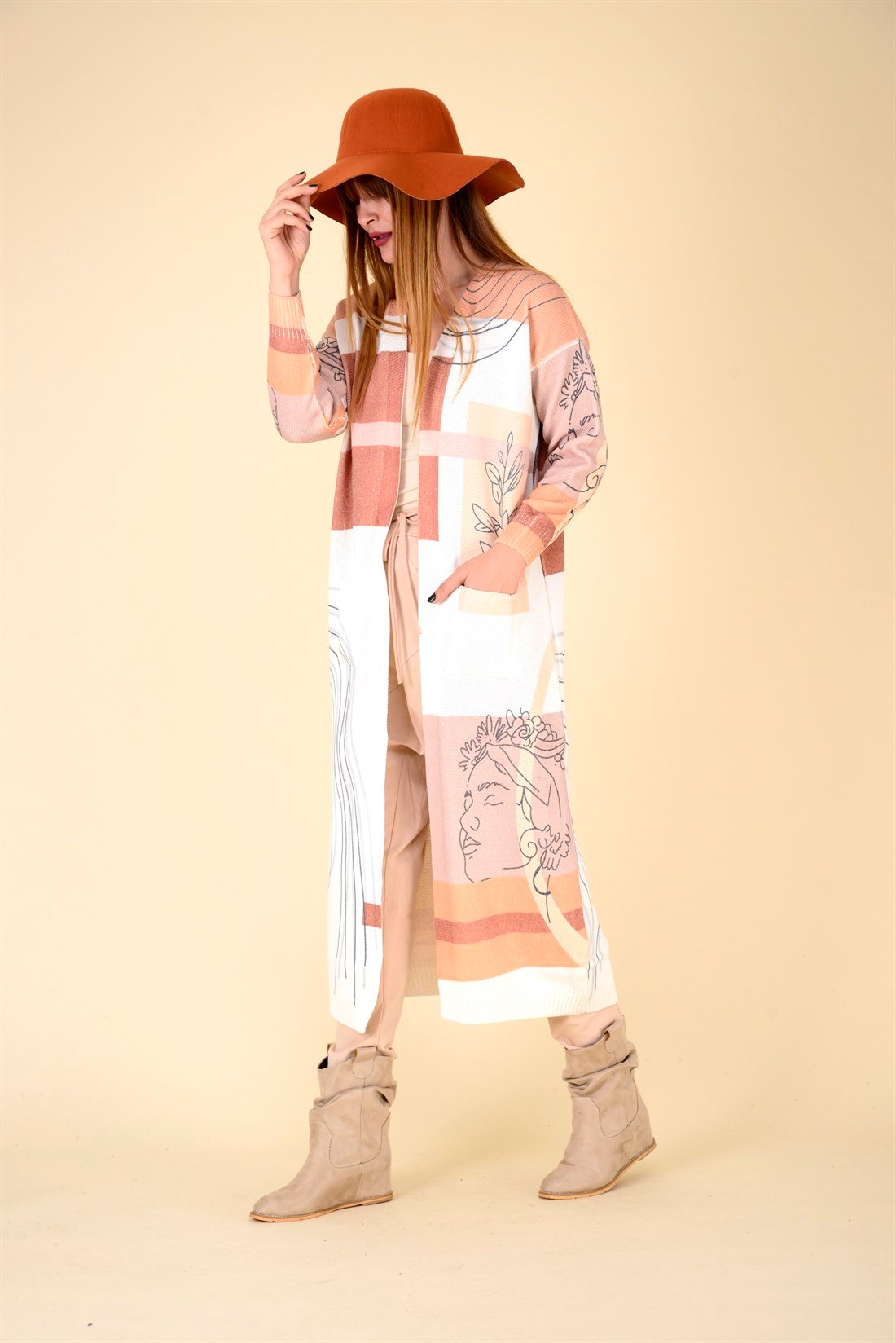 TK26 BETTY TRİKO HIRKA
