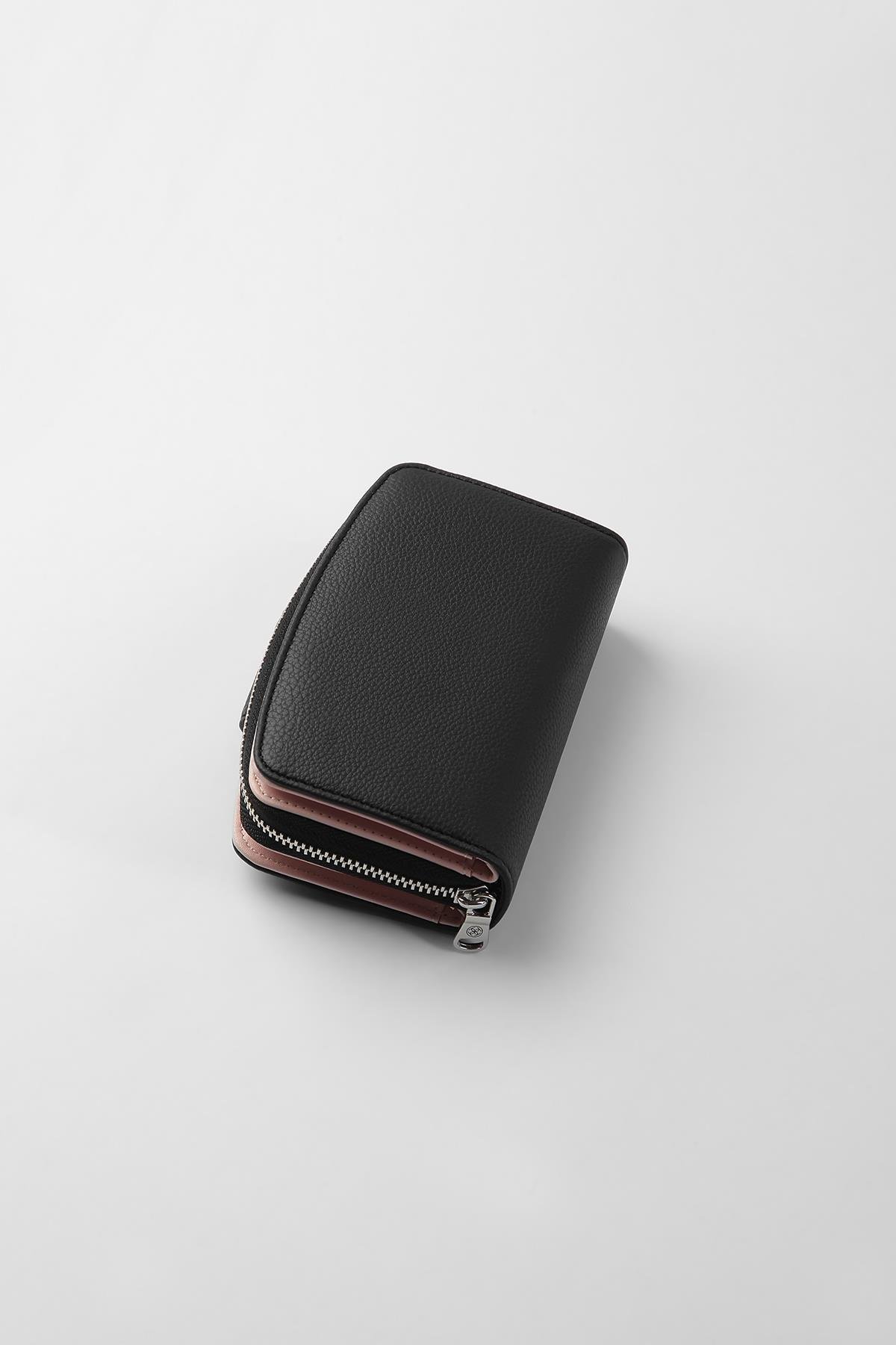 Cengiz Pakel KADIN PORTFÖY