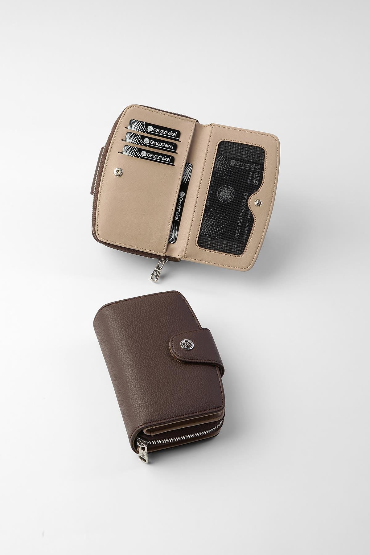 Cengiz Pakel KADIN PORTFÖY