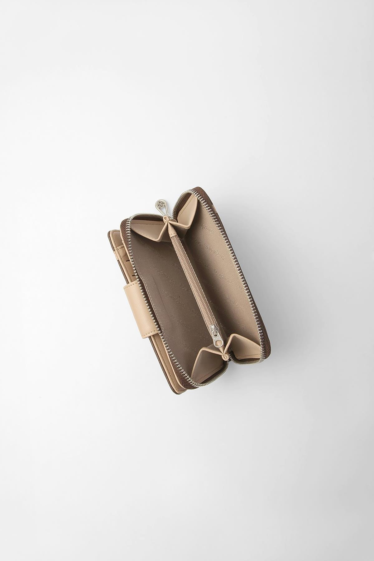 Cengiz Pakel KADIN PORTFÖY