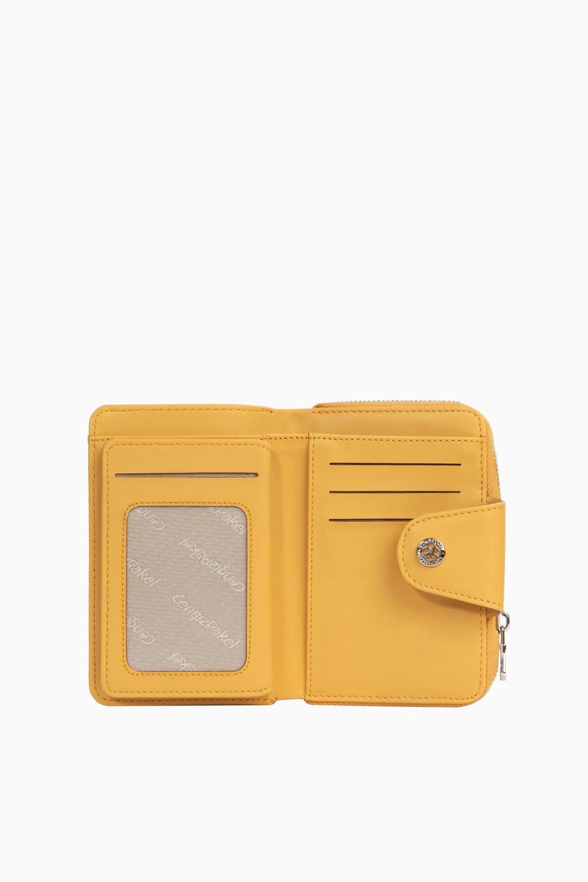 Cengiz Pakel KADIN PORTFÖY