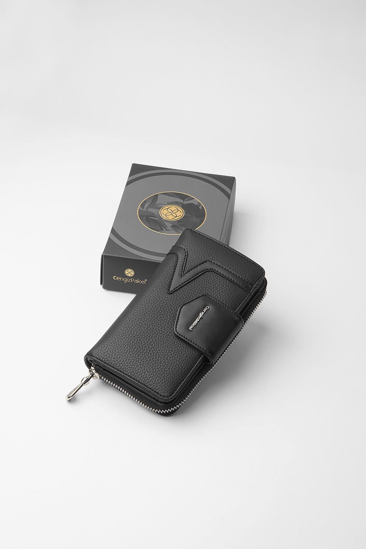 Cengiz Pakel KADIN PORTFÖY