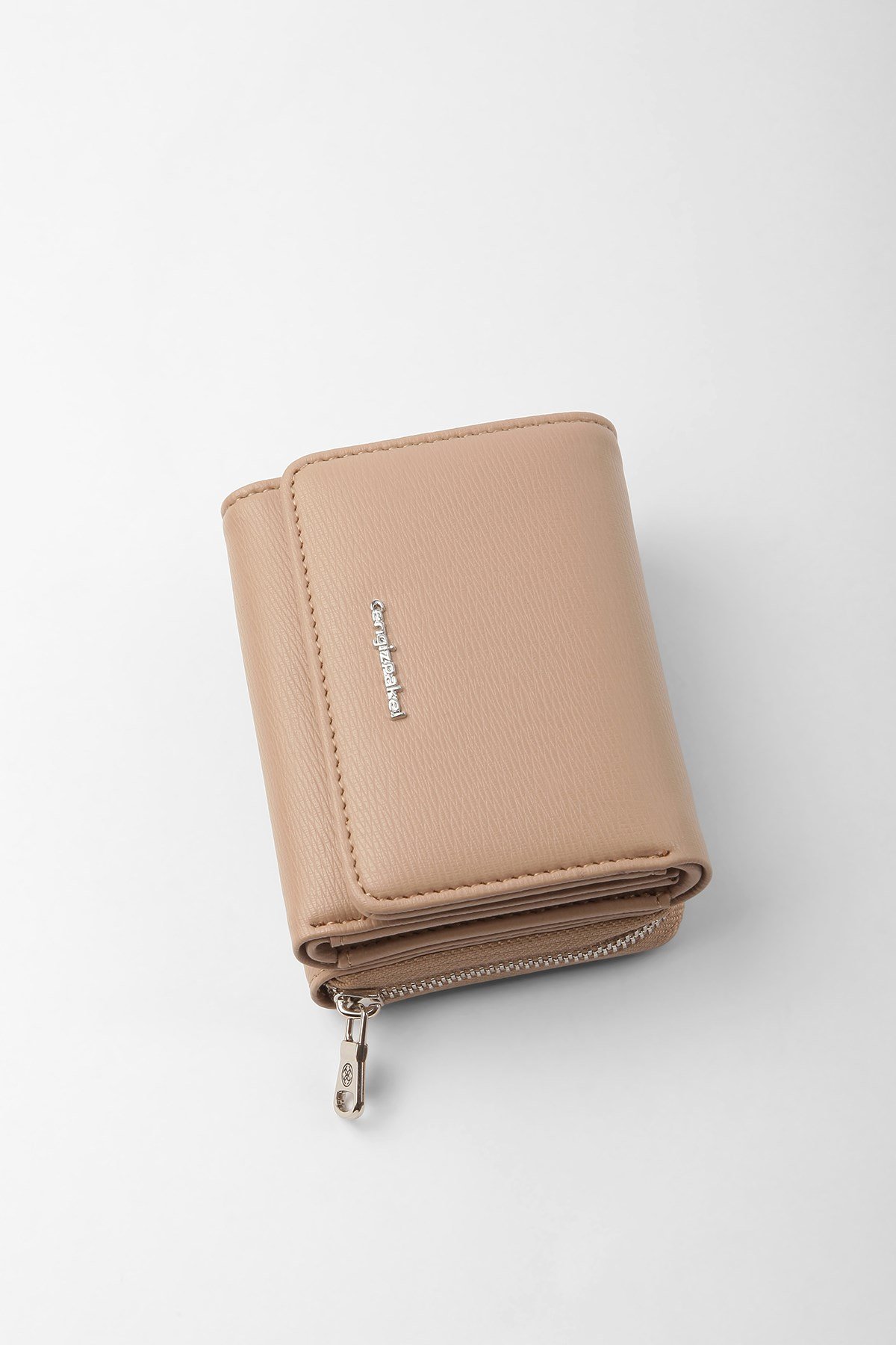 Cengiz Pakel KADIN PORTFÖY ANTALYA