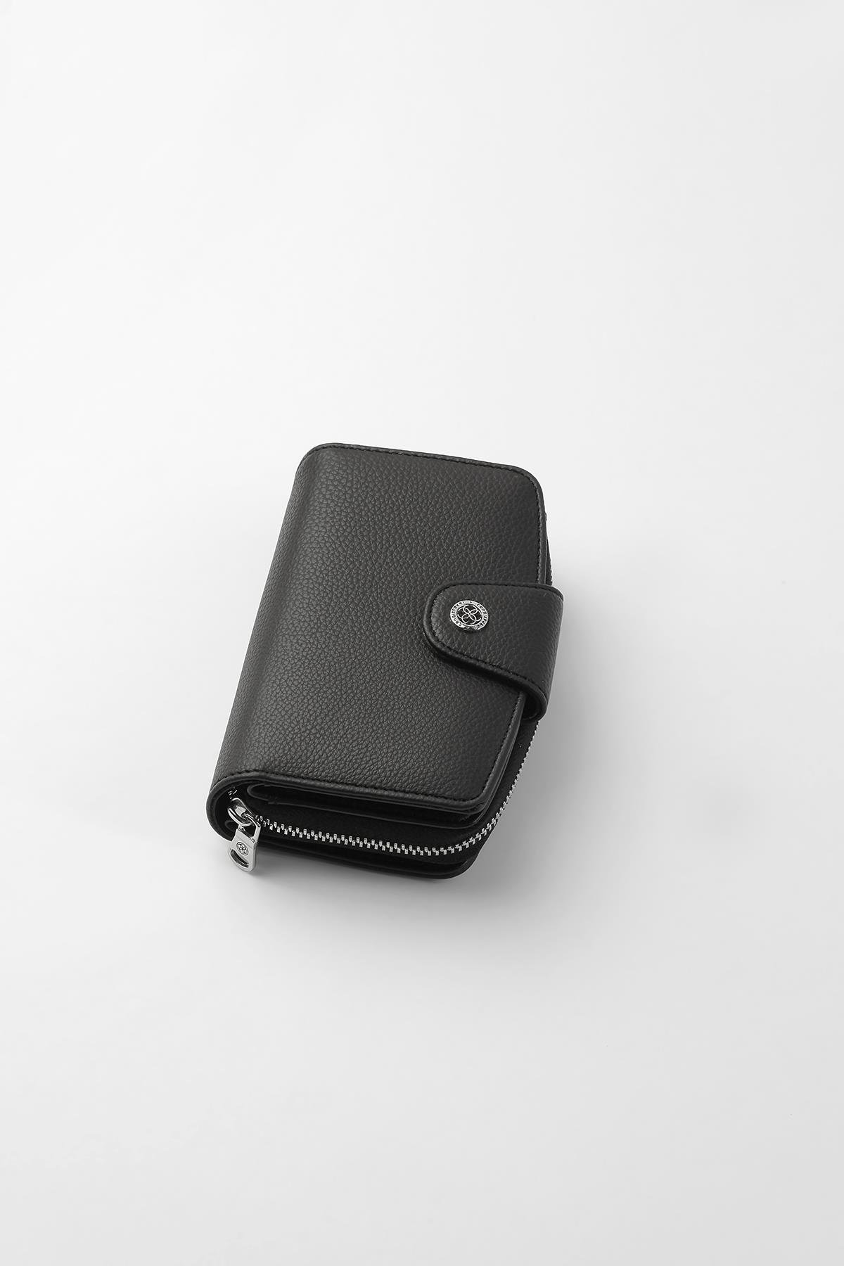 Cengiz Pakel KADIN PORTFÖY