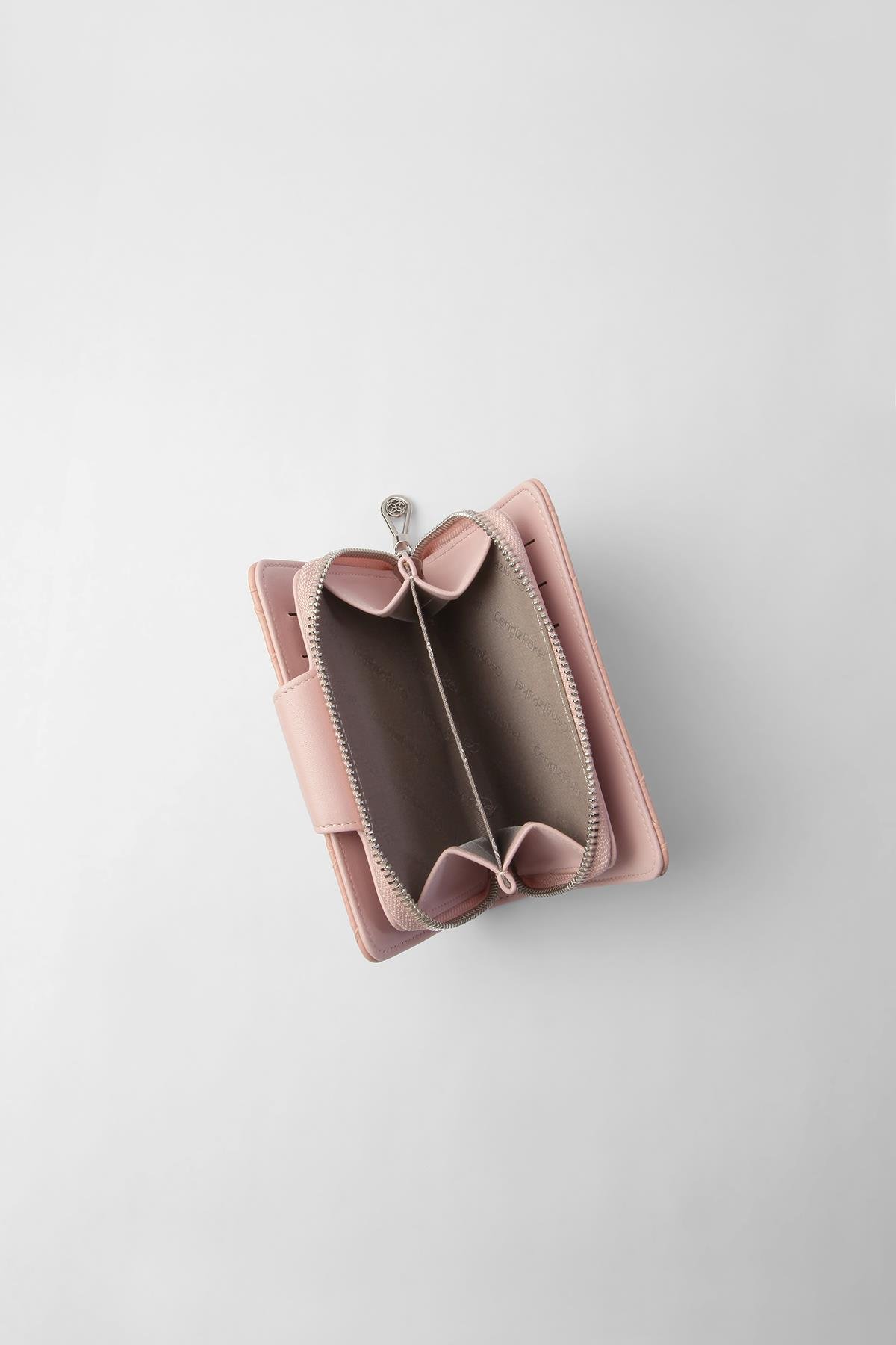 Cengiz Pakel KADIN PORTFÖY