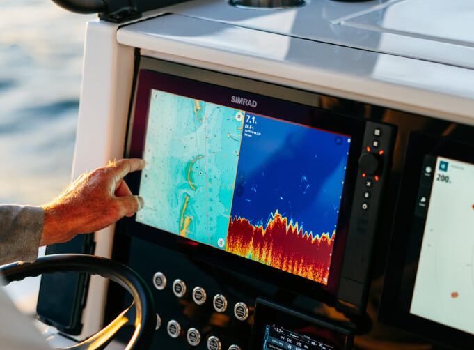 Simrad NSS 4 – 10