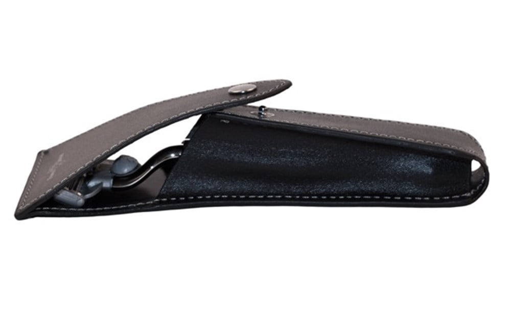 EDWIN TIRAŞ ALETİ TAŞIMA KABI (MACH3 / FUSION UYUMLU)