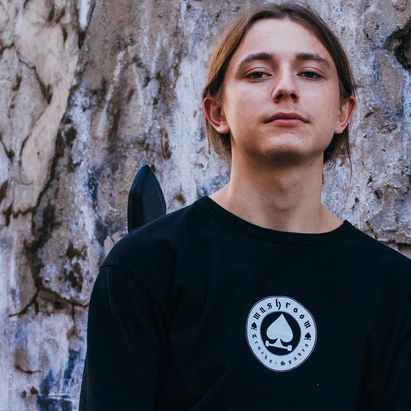 MUSHROOM Trucks Spades Long Sleeve 