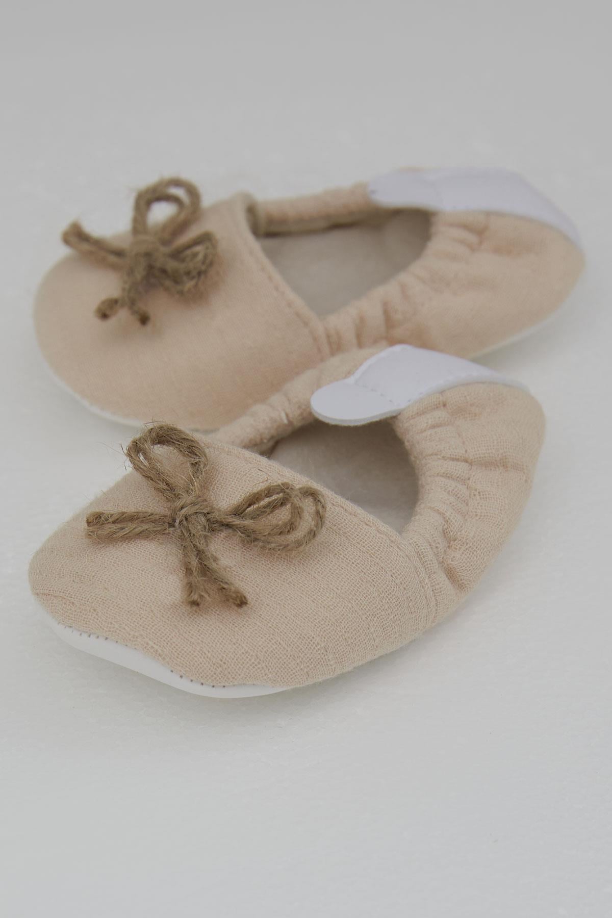 Bebiccino Kız Bebek Müslin Patik Ayakkabı Jüt İp Fiyonk Aksesuarlı Krem (18-19 Numara)