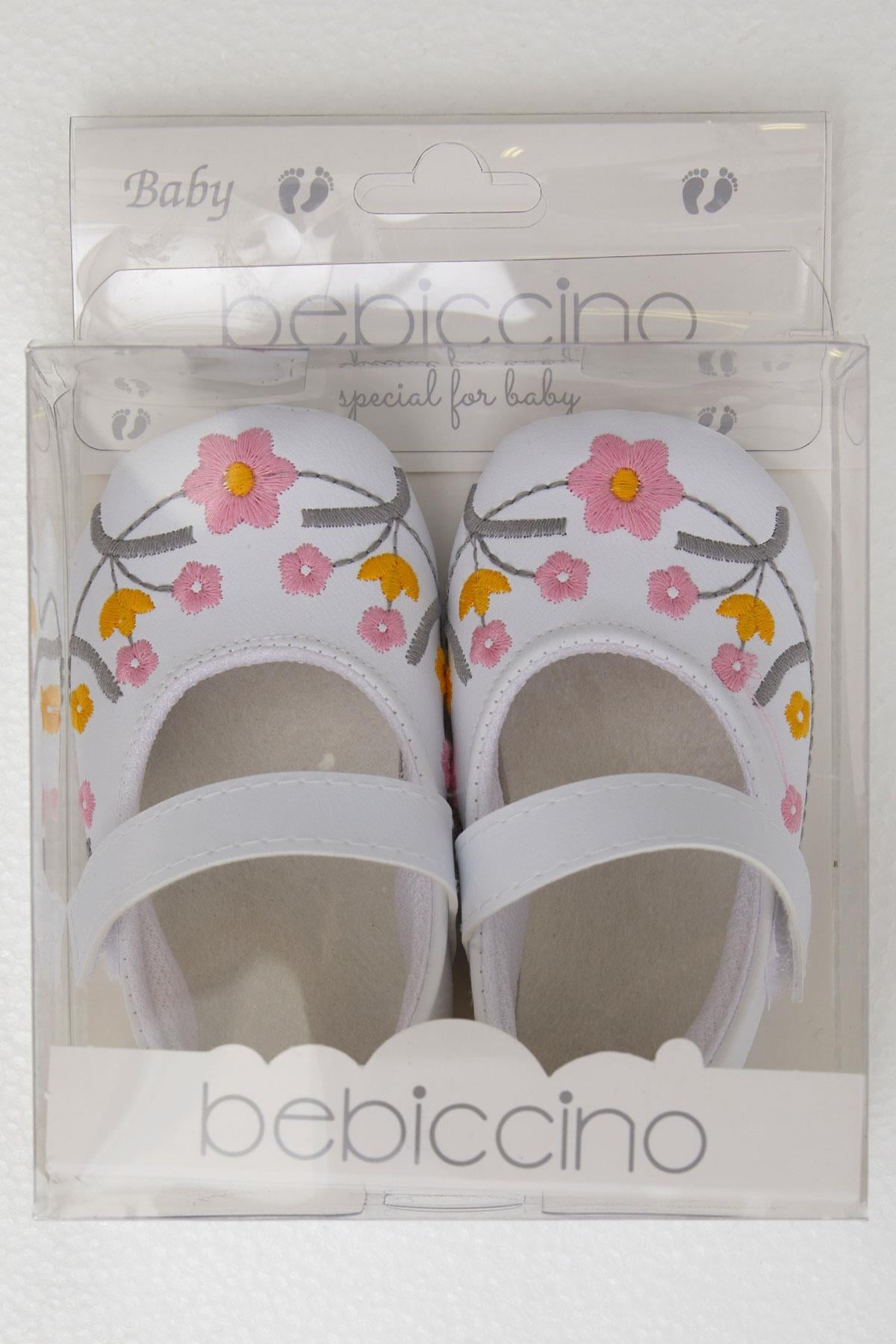 Bebiccino Kız Bebek Patik Ayakkabı Çiçek Nakışlı Beyaz (18 Numara-19 Numara)